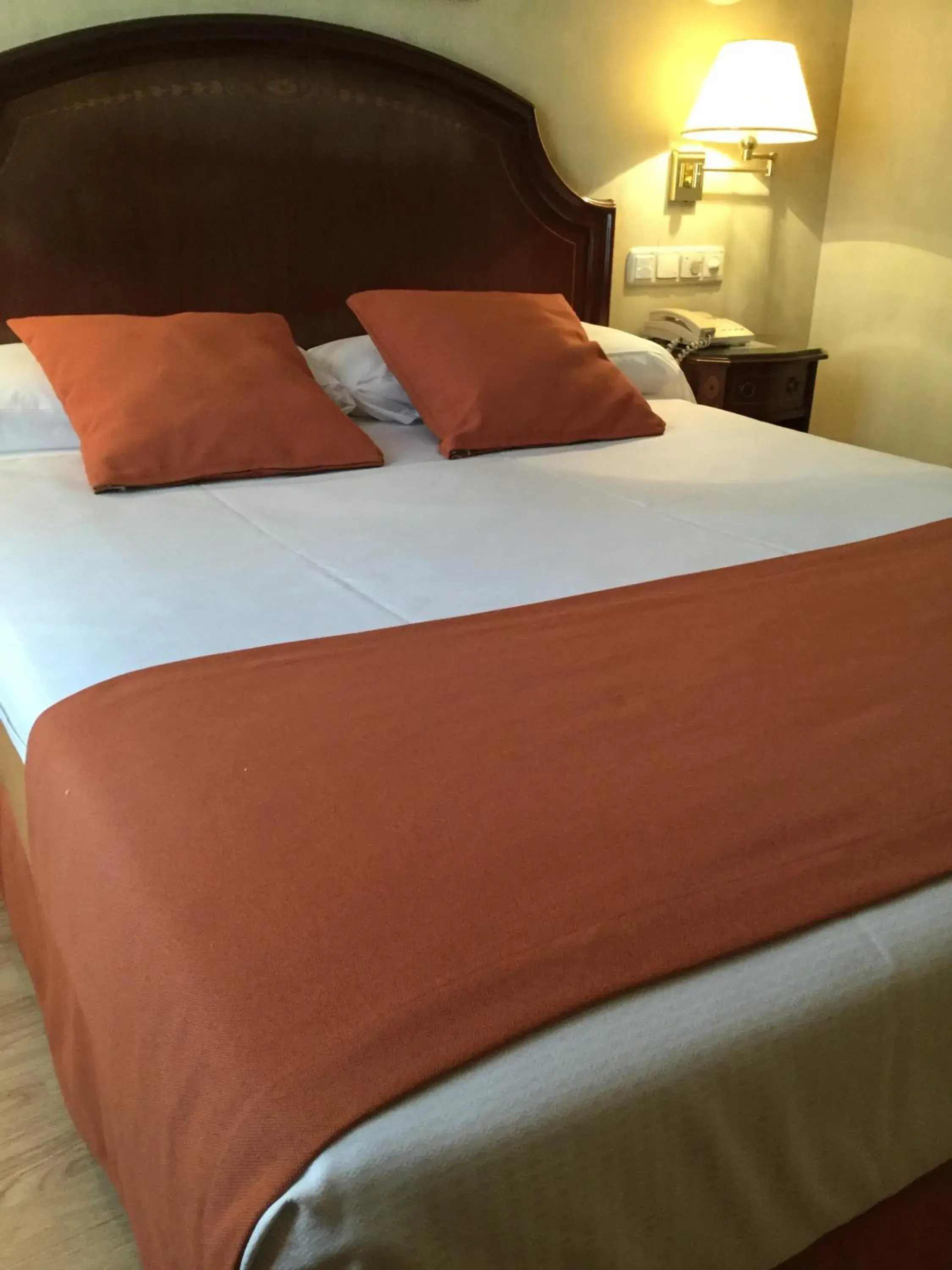 Bed in Hotel Cordón