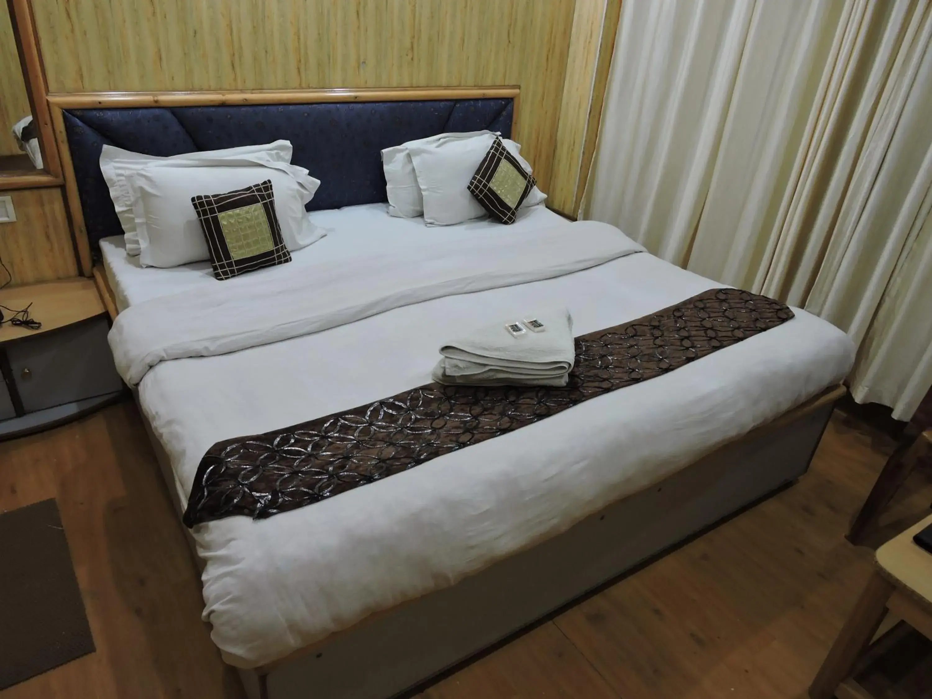 Bedroom, Bed in Hotel Chaman Palace