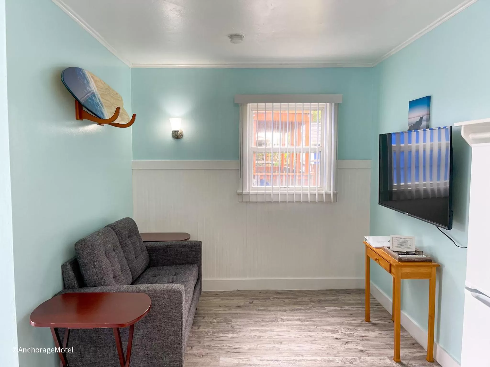Seating Area in The Anchorage Motel