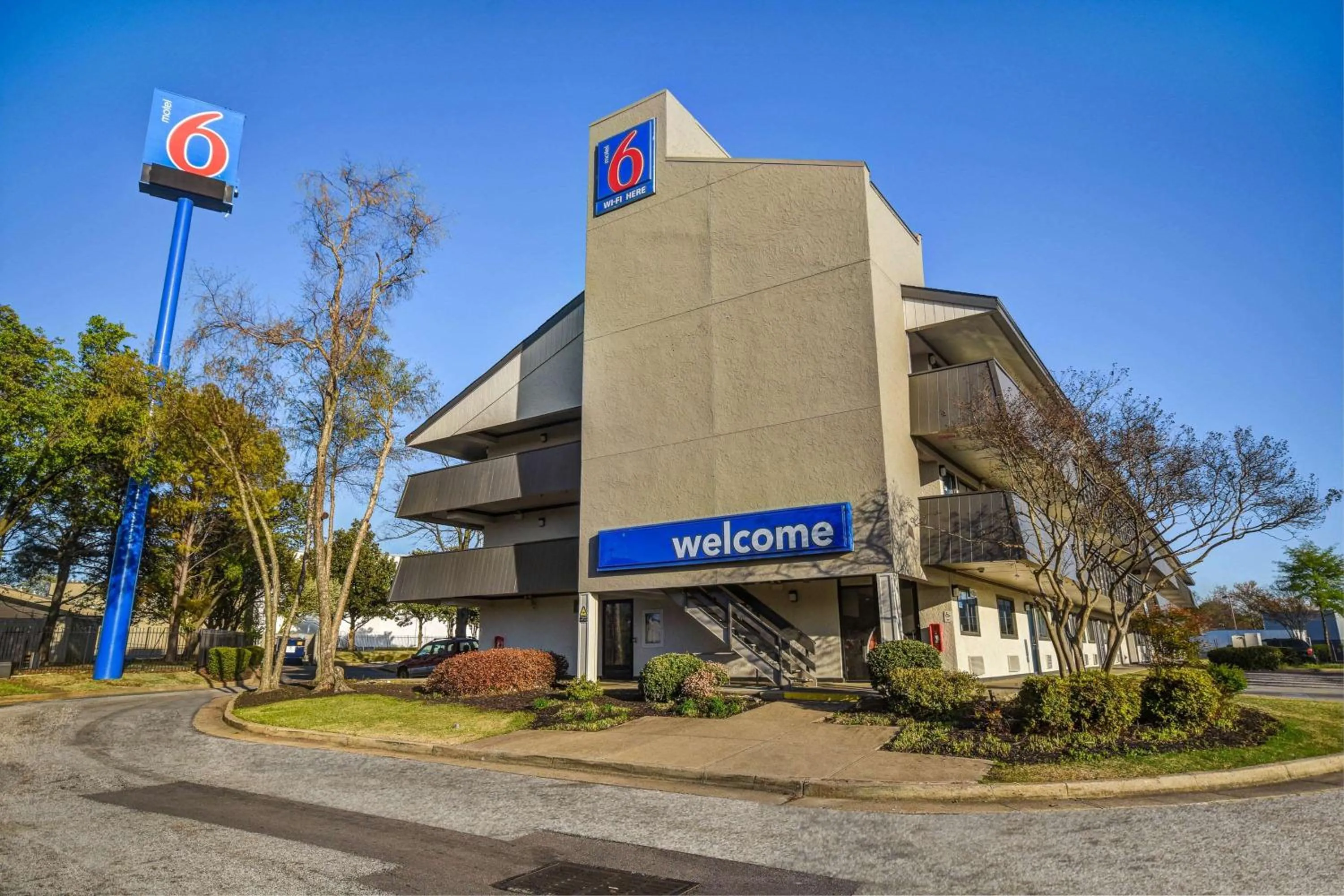 Property building in Motel 6-Memphis, TN - Downtown