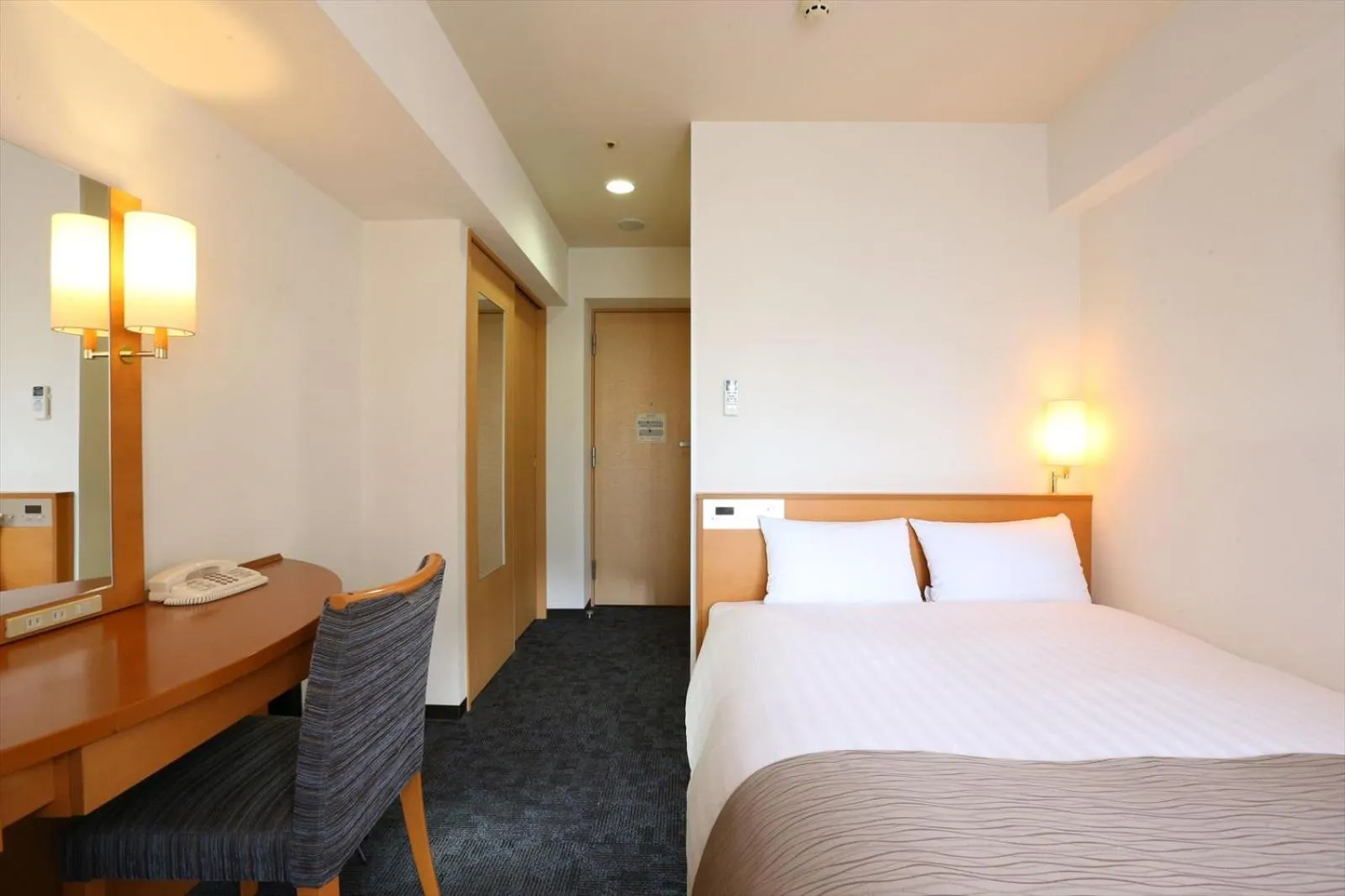 Bed in Hotel Hokke Club Hiroshima