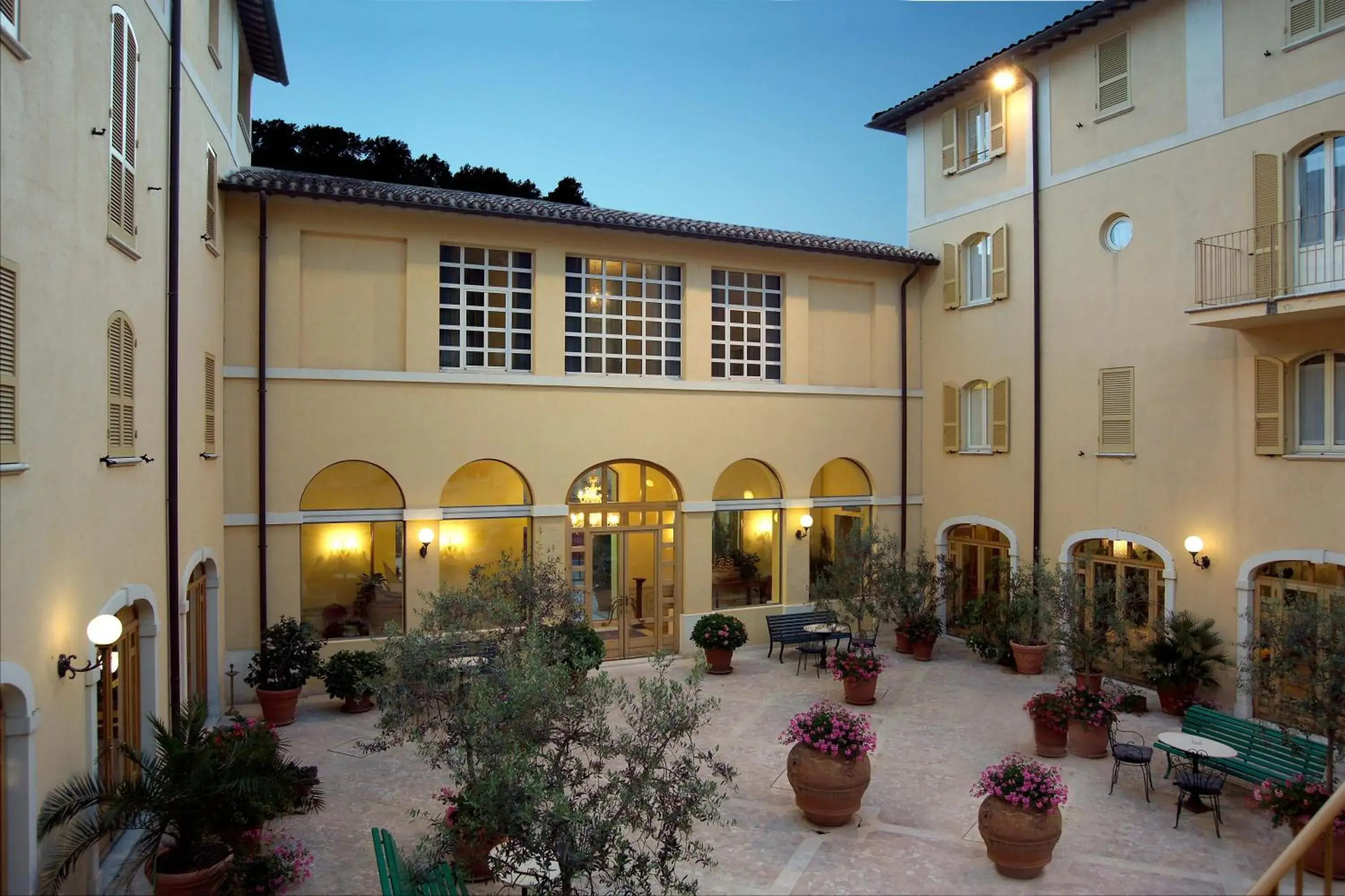Facade/entrance, Property Building in Hotel San Luca