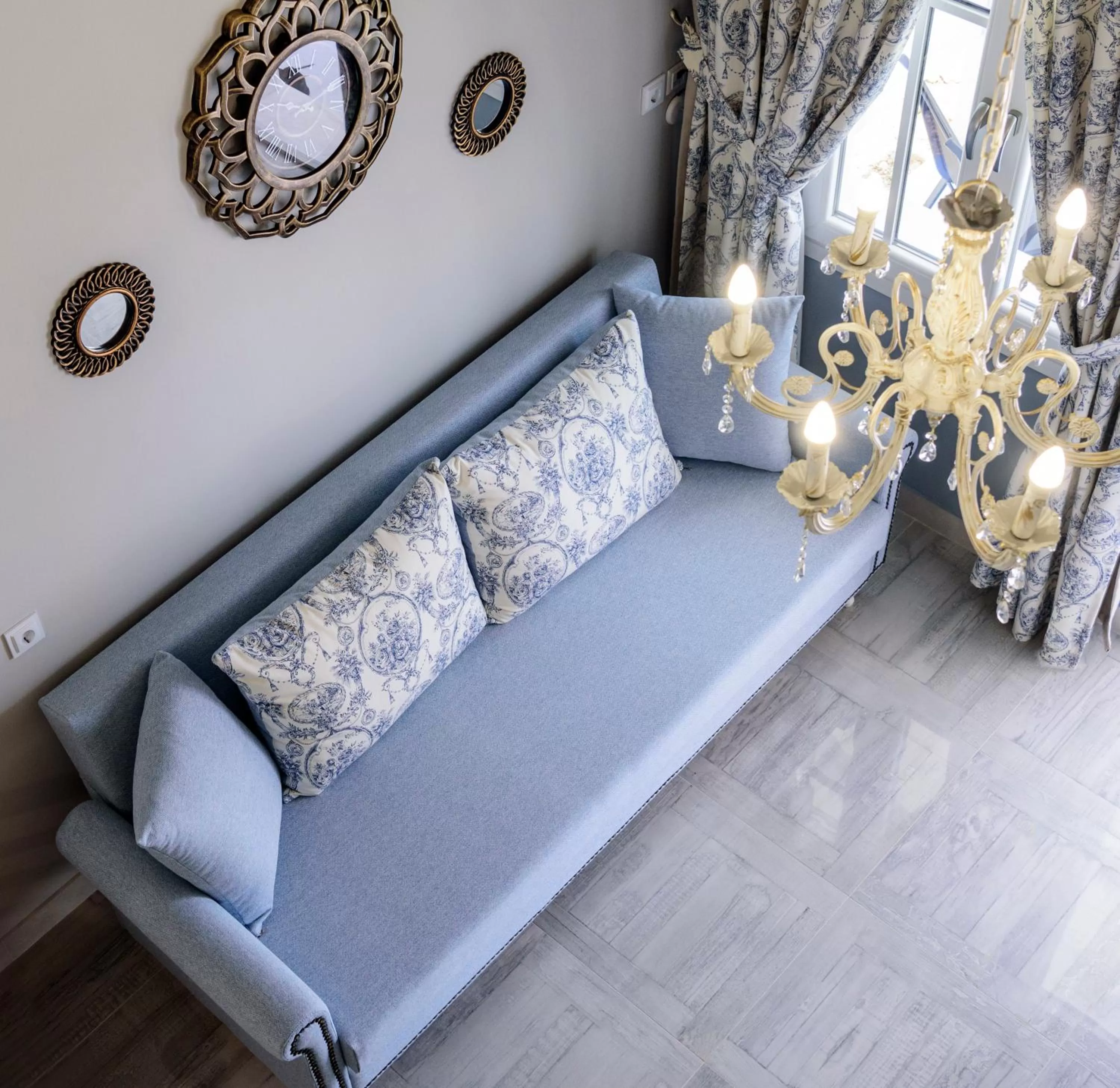 Living room in Nafsika Suites