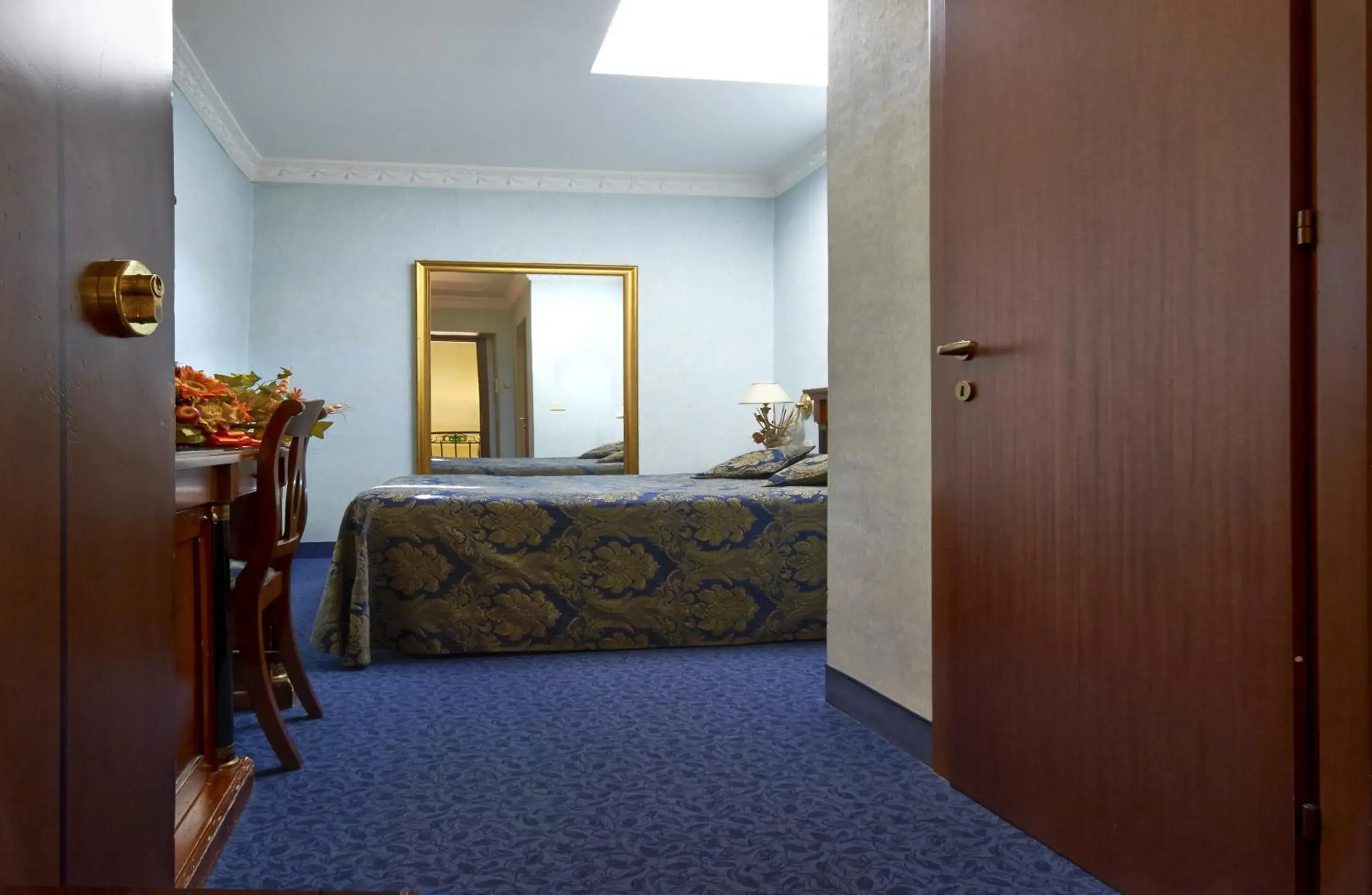 Photo of the whole room, Bed in Hotel Silva