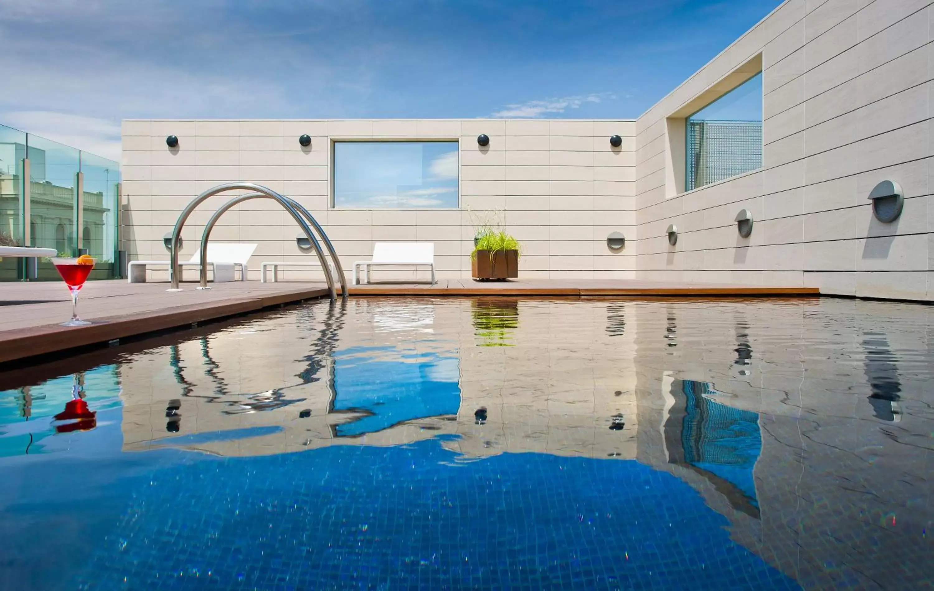 Swimming pool in Hotel Alfonso Swimming pool in Hotel Alfonso