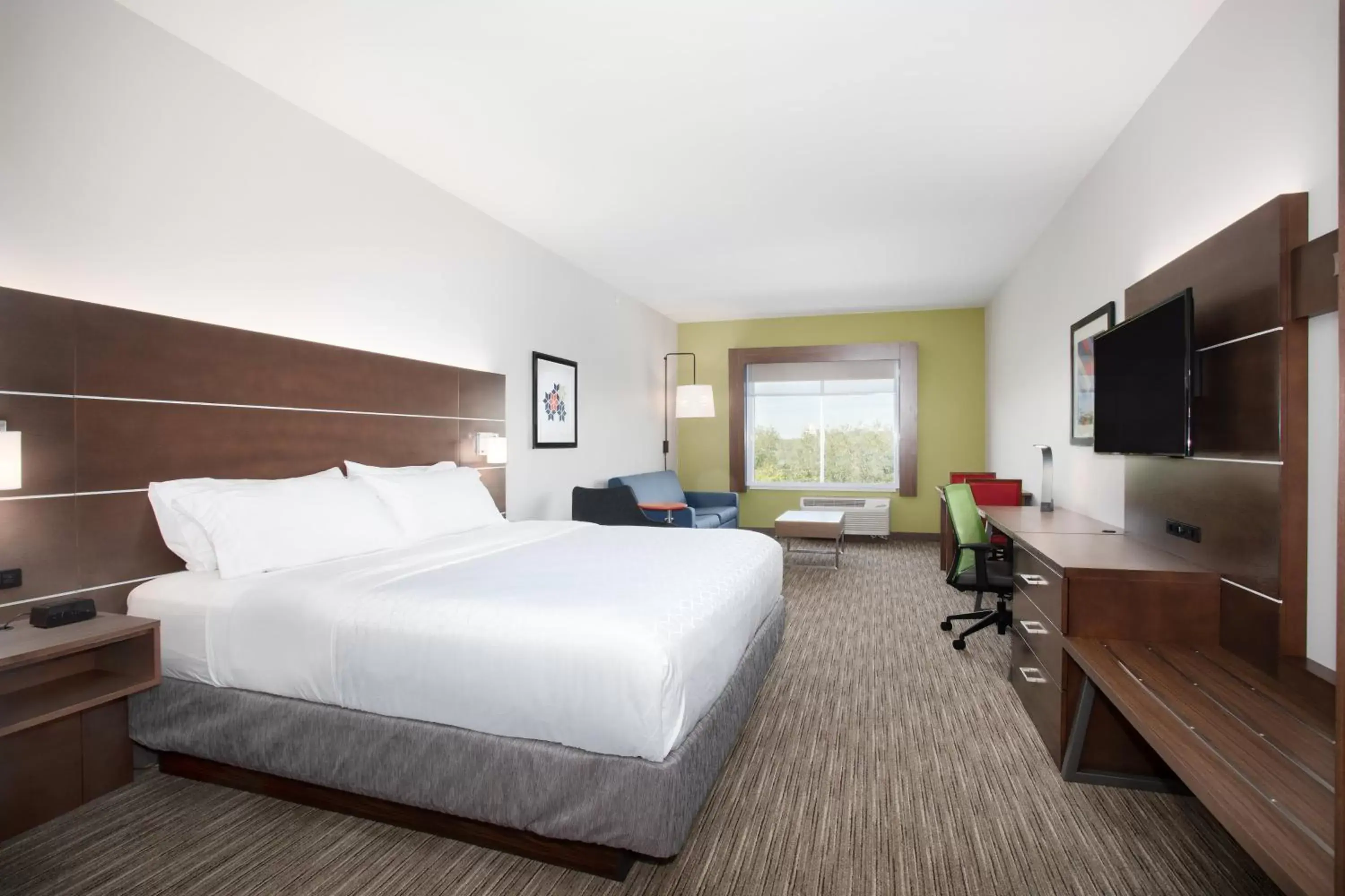 Photo of the whole room in Holiday Inn Express & Suites - Sterling, an IHG Hotel
