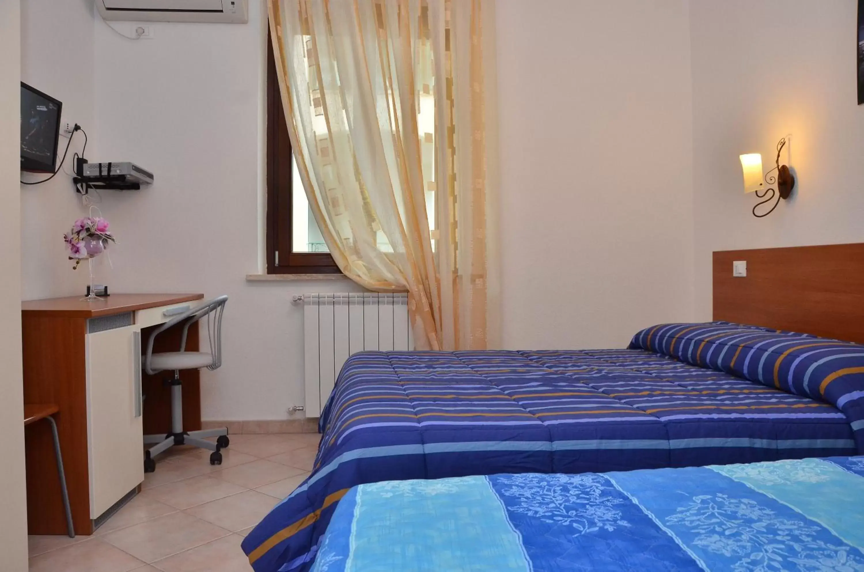Staff, Bed in Domo - Guest-House Il Nespolo Fiorito