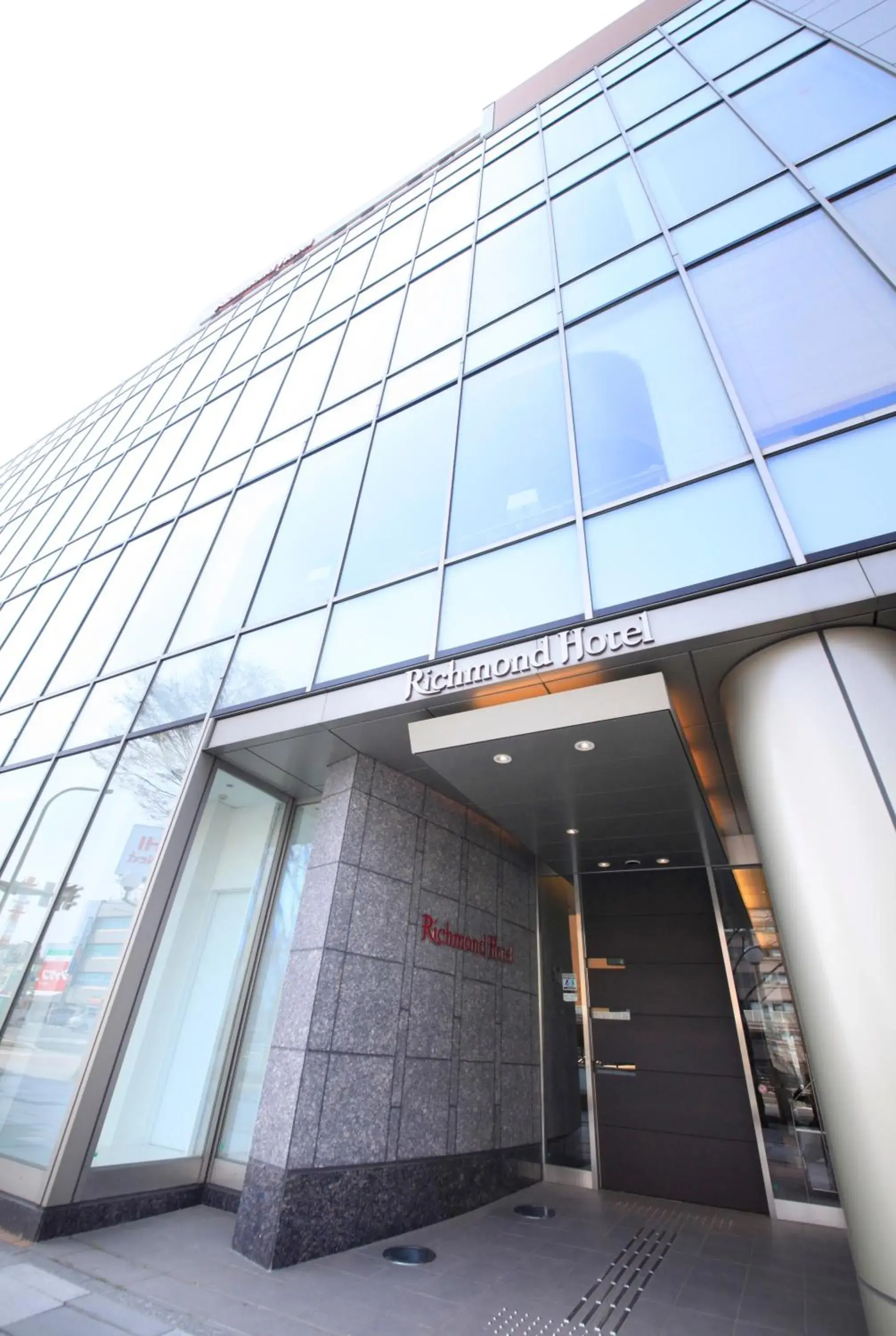 Facade/entrance, Property Building in Richmond Hotel Aomori