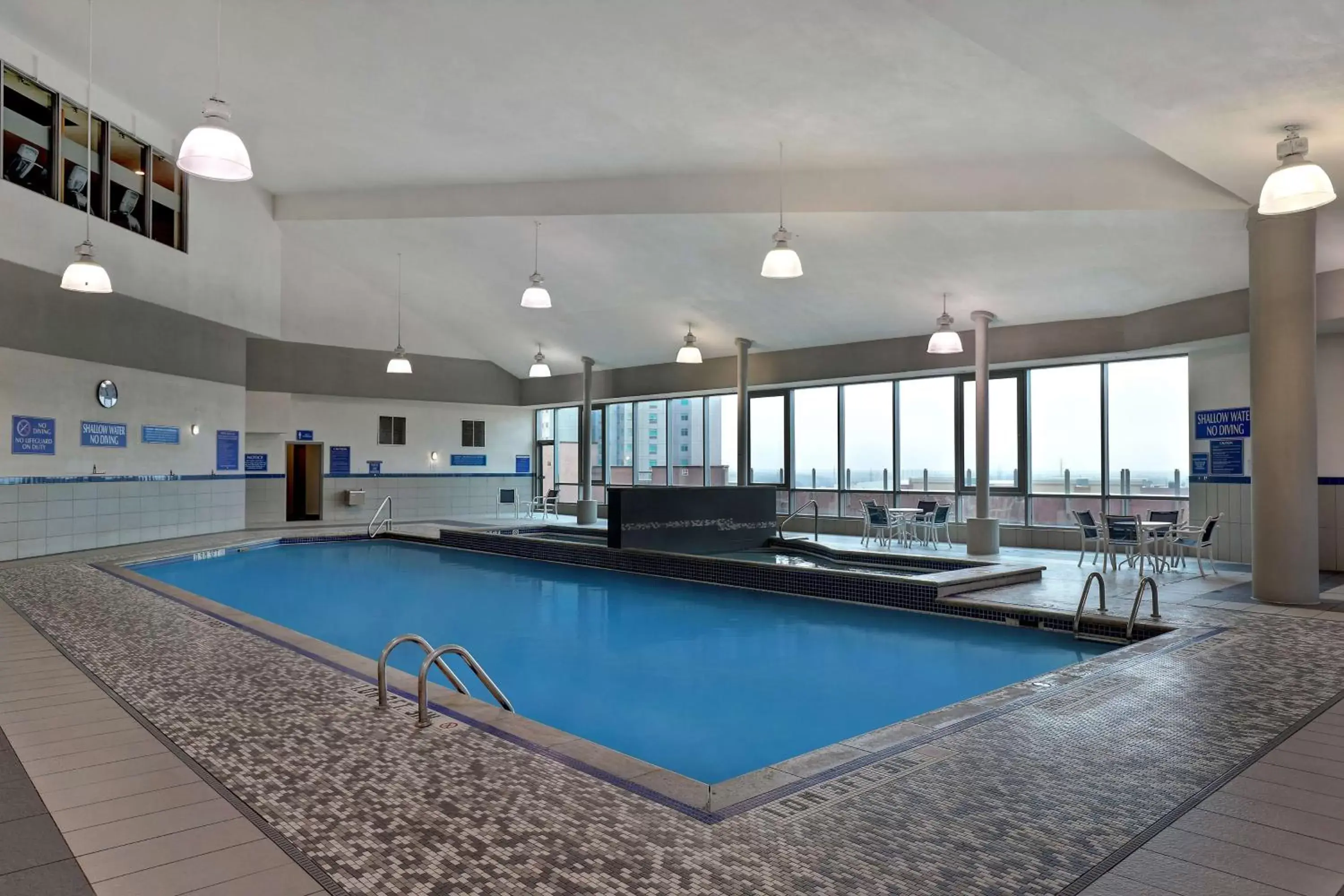 Pool view, Swimming Pool in Embassy Suites by Hilton Niagara Falls/ Fallsview