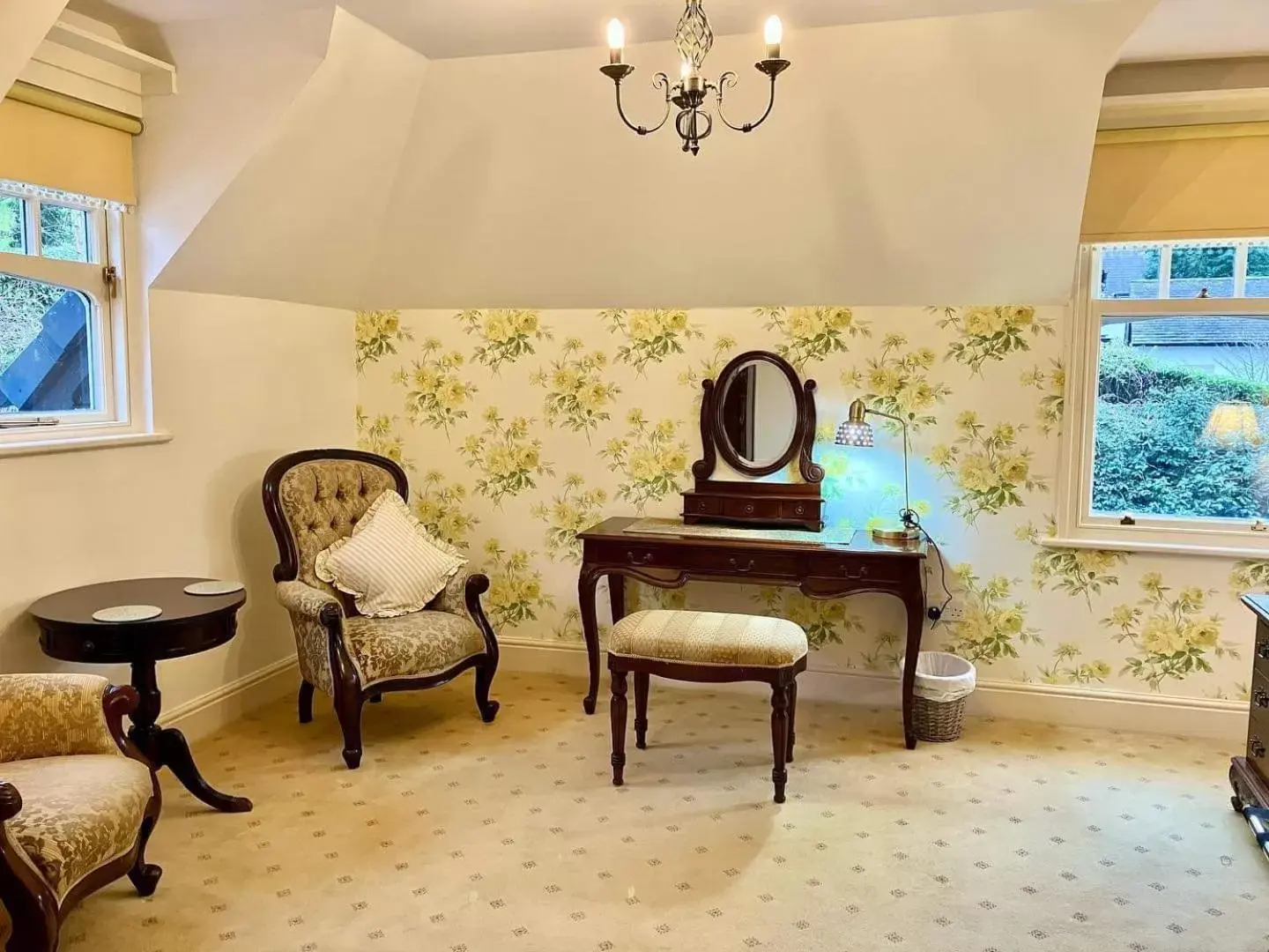 Living room, Seating Area in Storrs Gate House