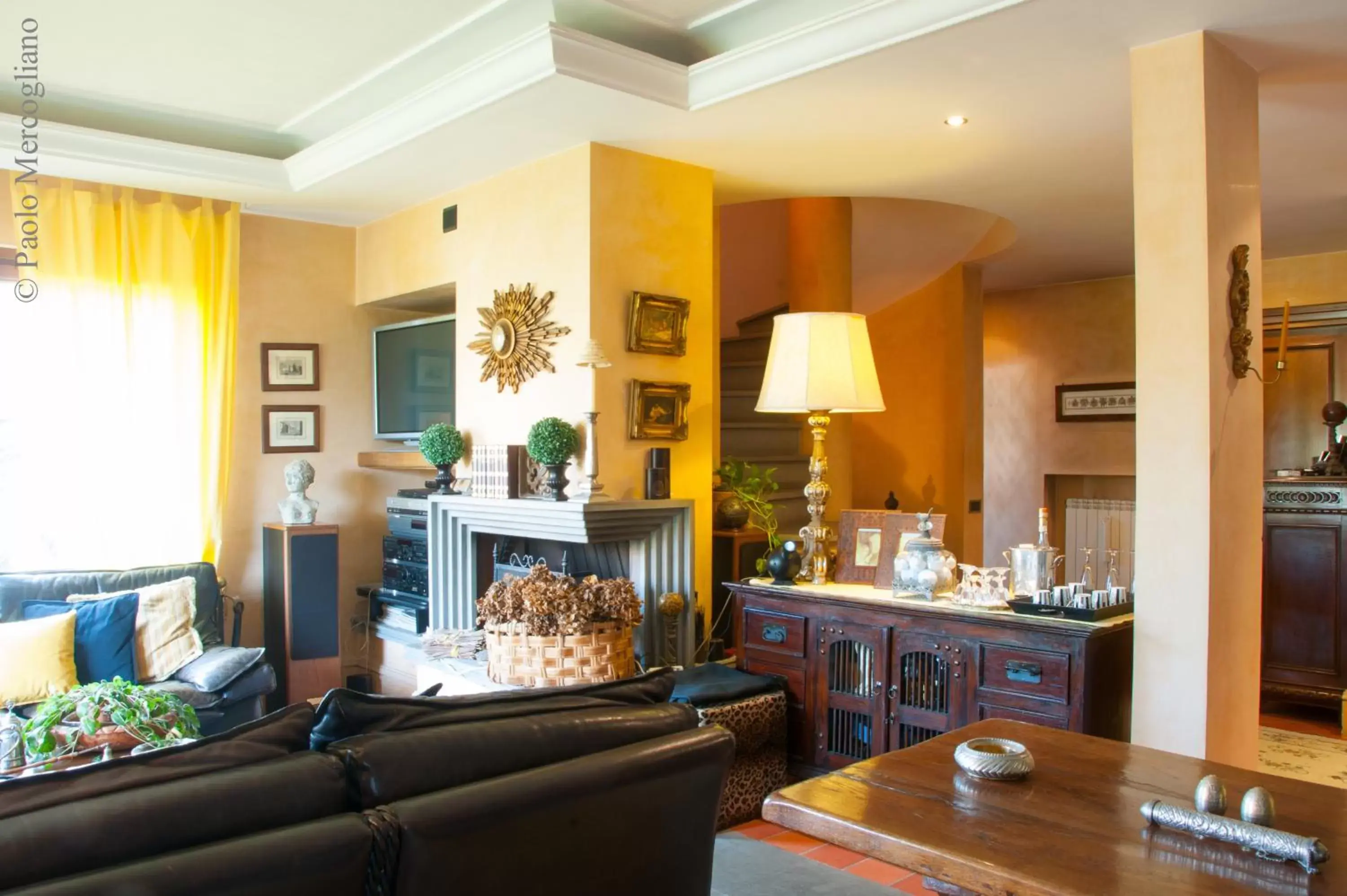 Communal lounge/ TV room, Restaurant/Places to Eat in B&B Le Lanterne