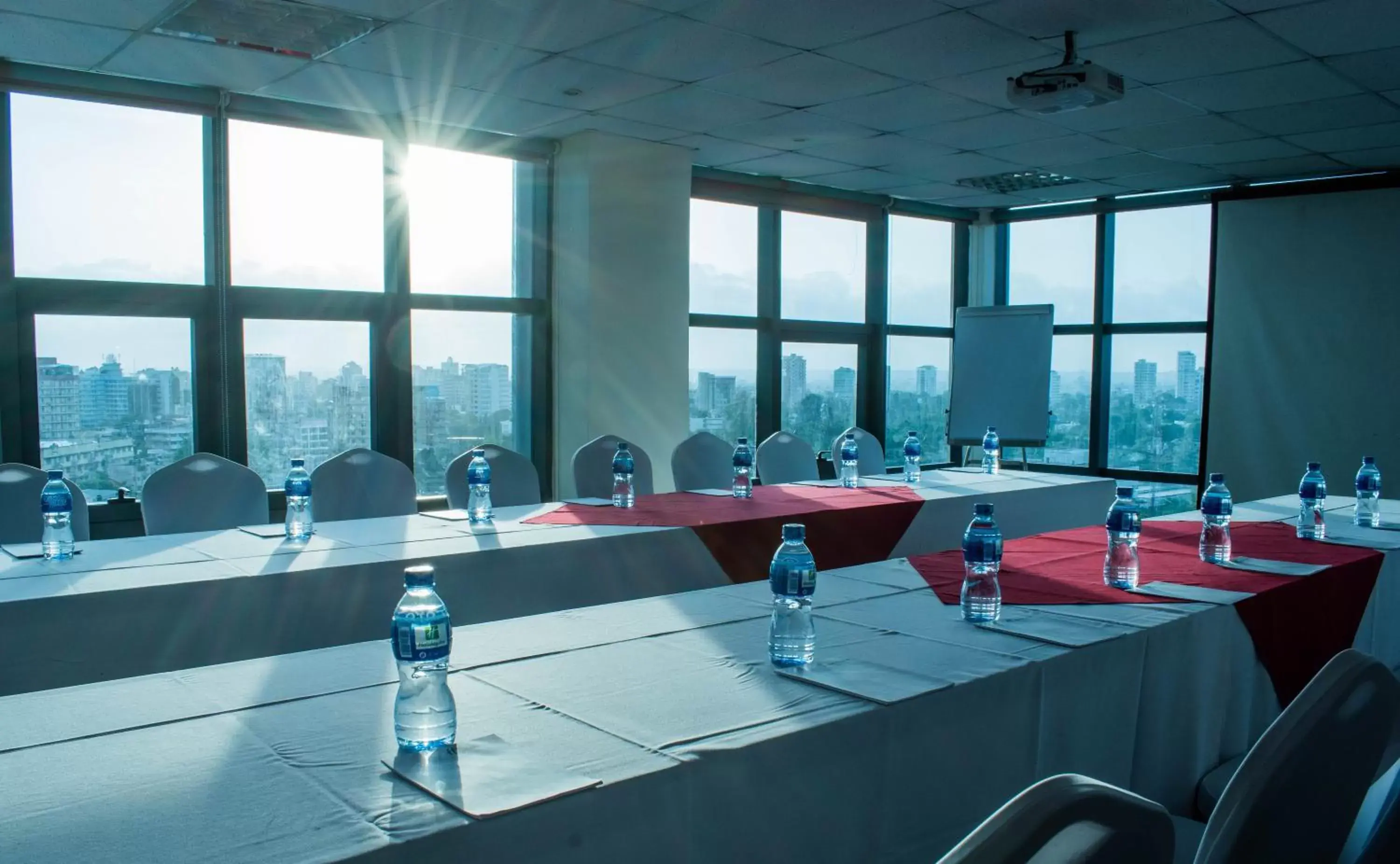 Meeting/conference room in Holiday Inn Dar Es Salaam, an IHG Hotel