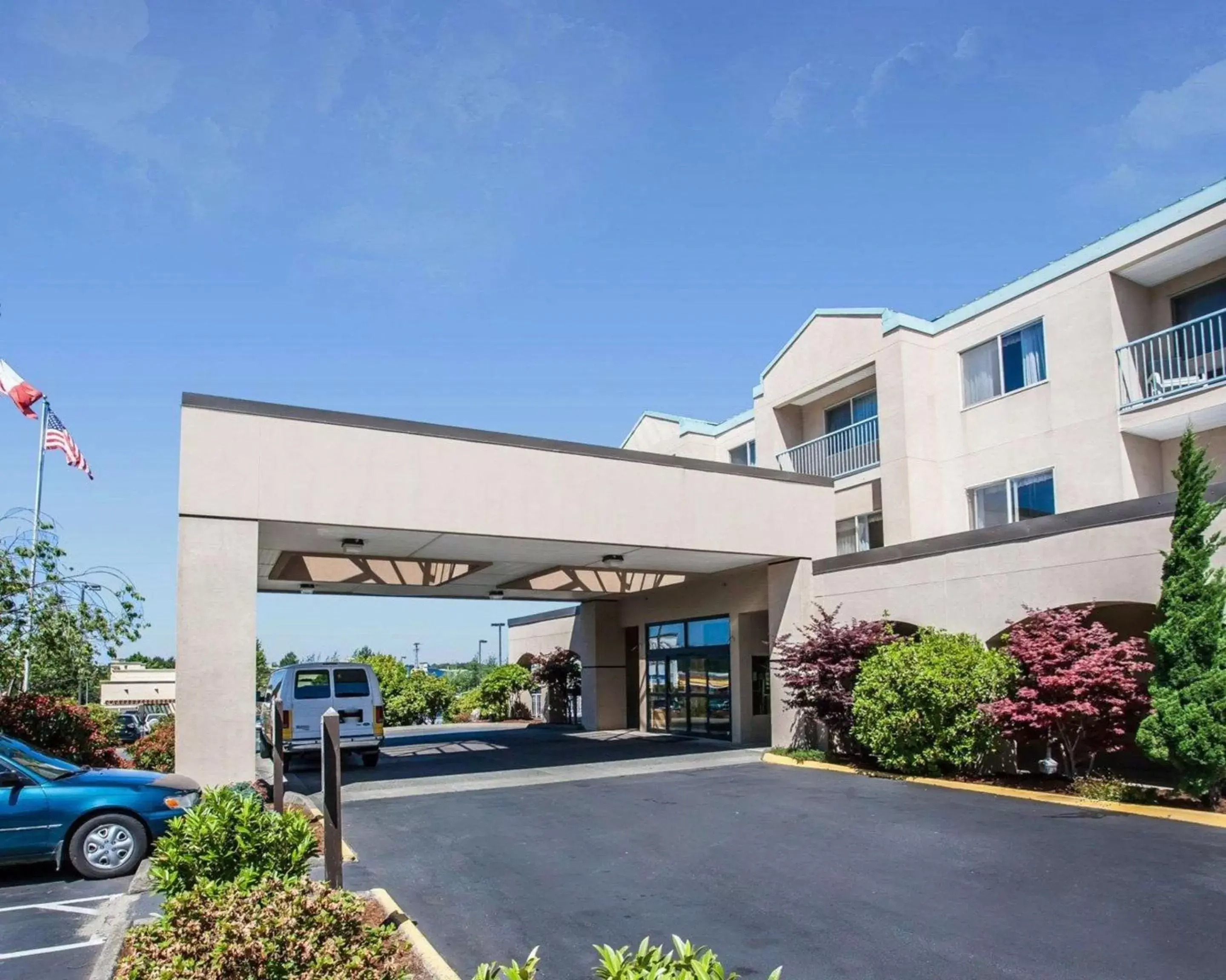 Property Building in Quality Inn Grand Suites Bellingham
