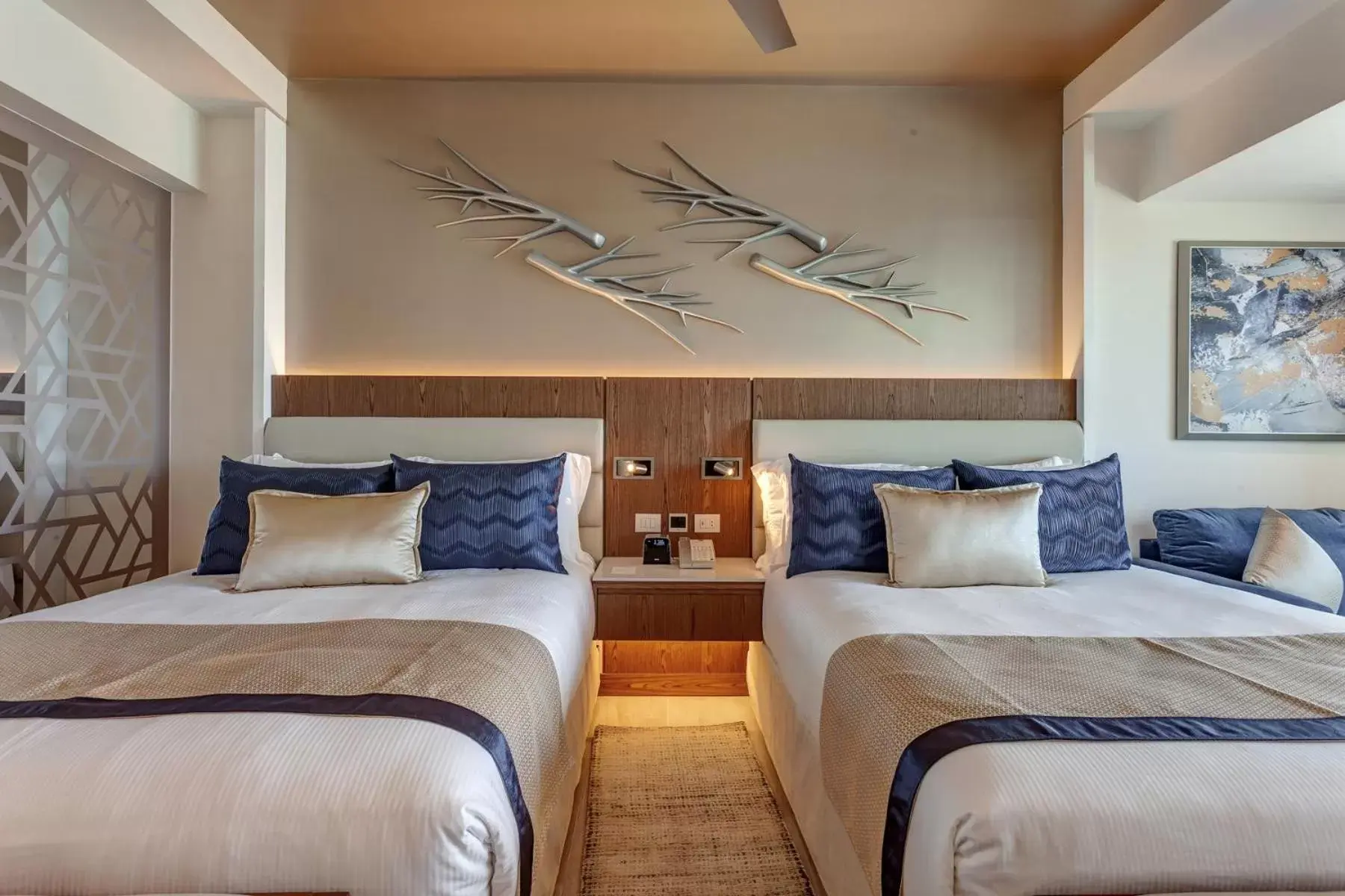 Bedroom, Bed in Royalton CHIC Cancun, An Autograph Collection All-Inclusive Resort - Adults Only