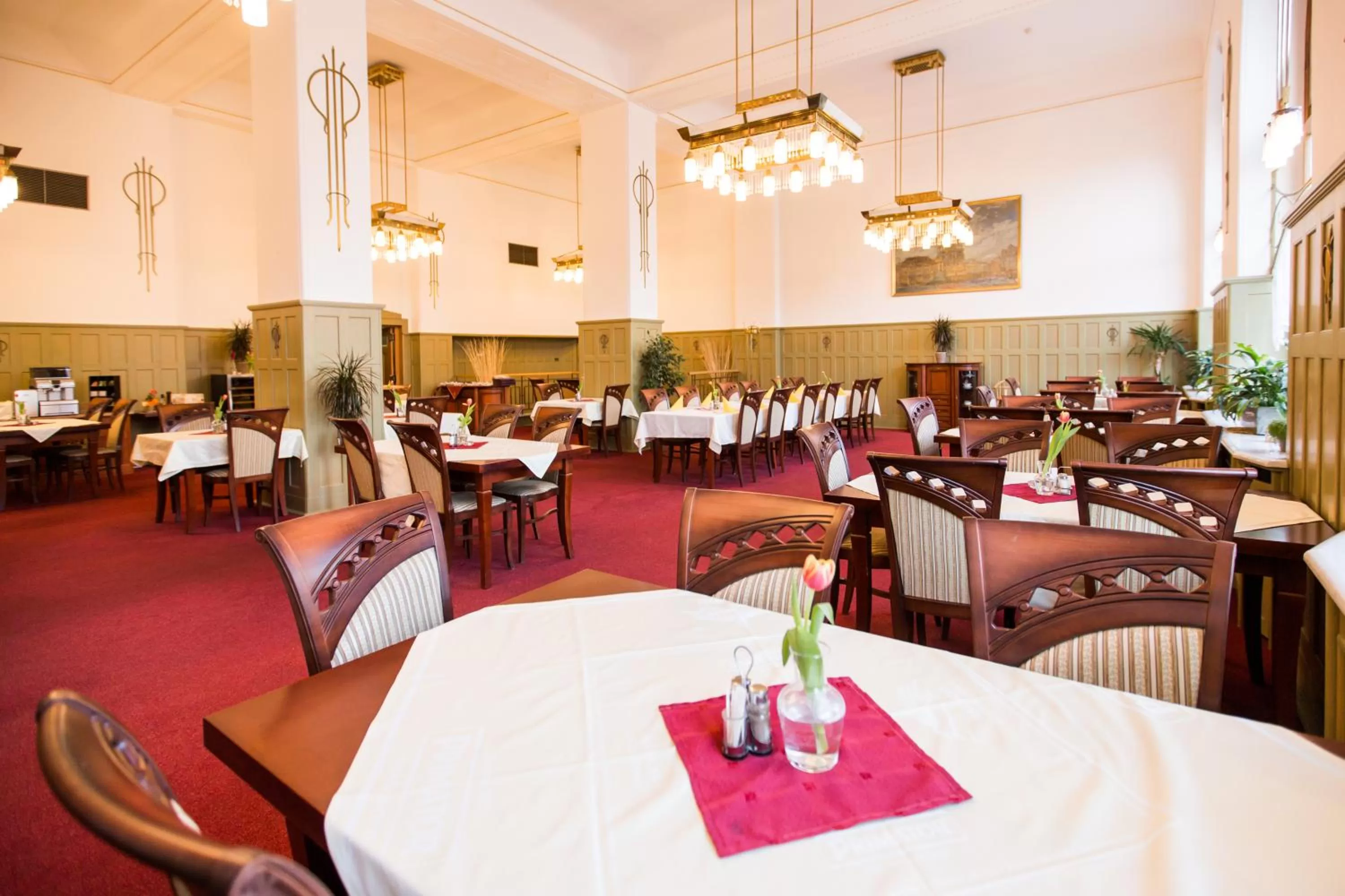 Restaurant/places to eat in Hotel U Beránka Náchod