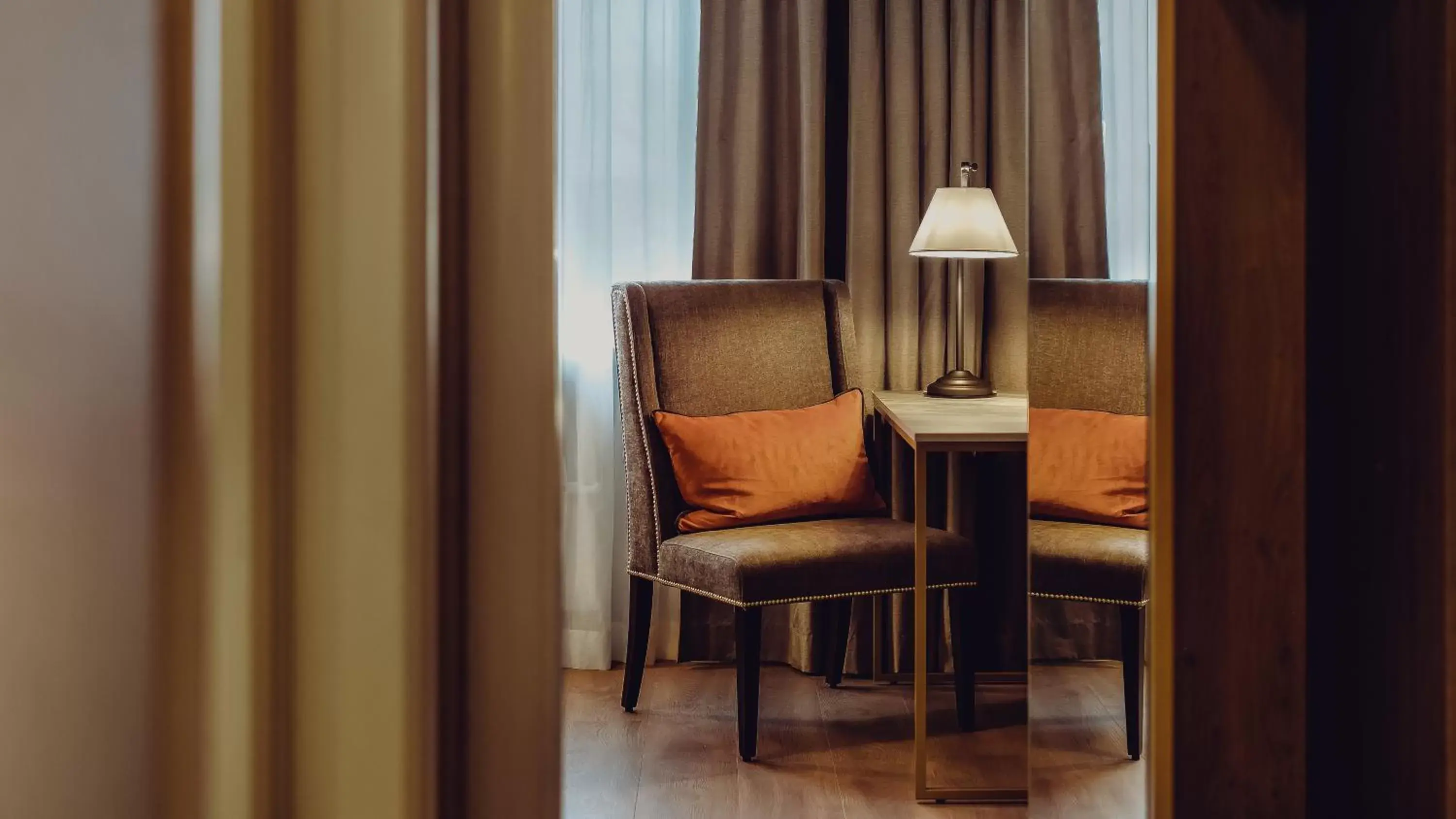 Superior Double or Twin Room in Home Hotel Grand Bodø Superior Double or Twin Room in Home Hotel Grand Bodø