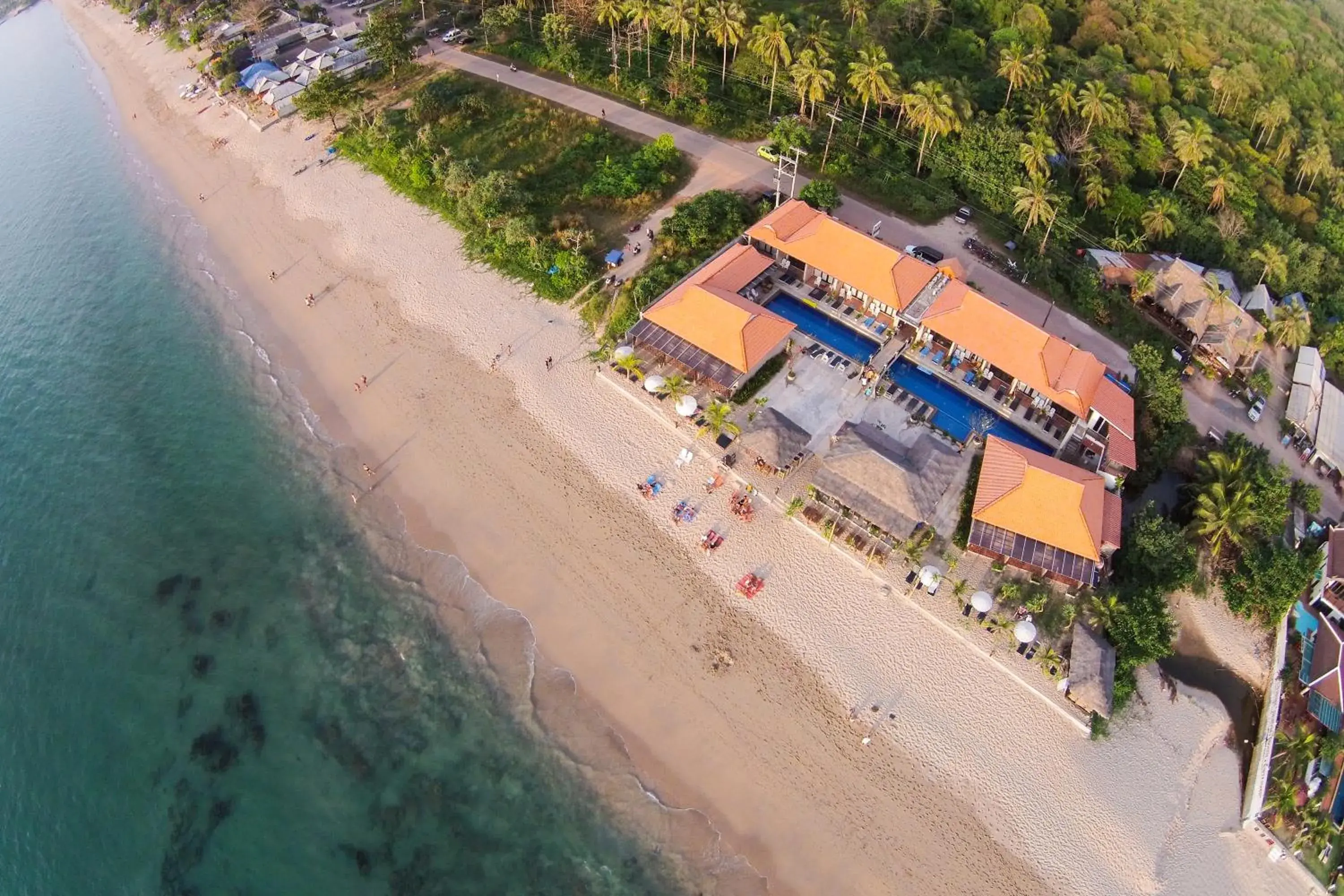 Bird's eye view, Bird's-eye View in Peace Paradise Beach