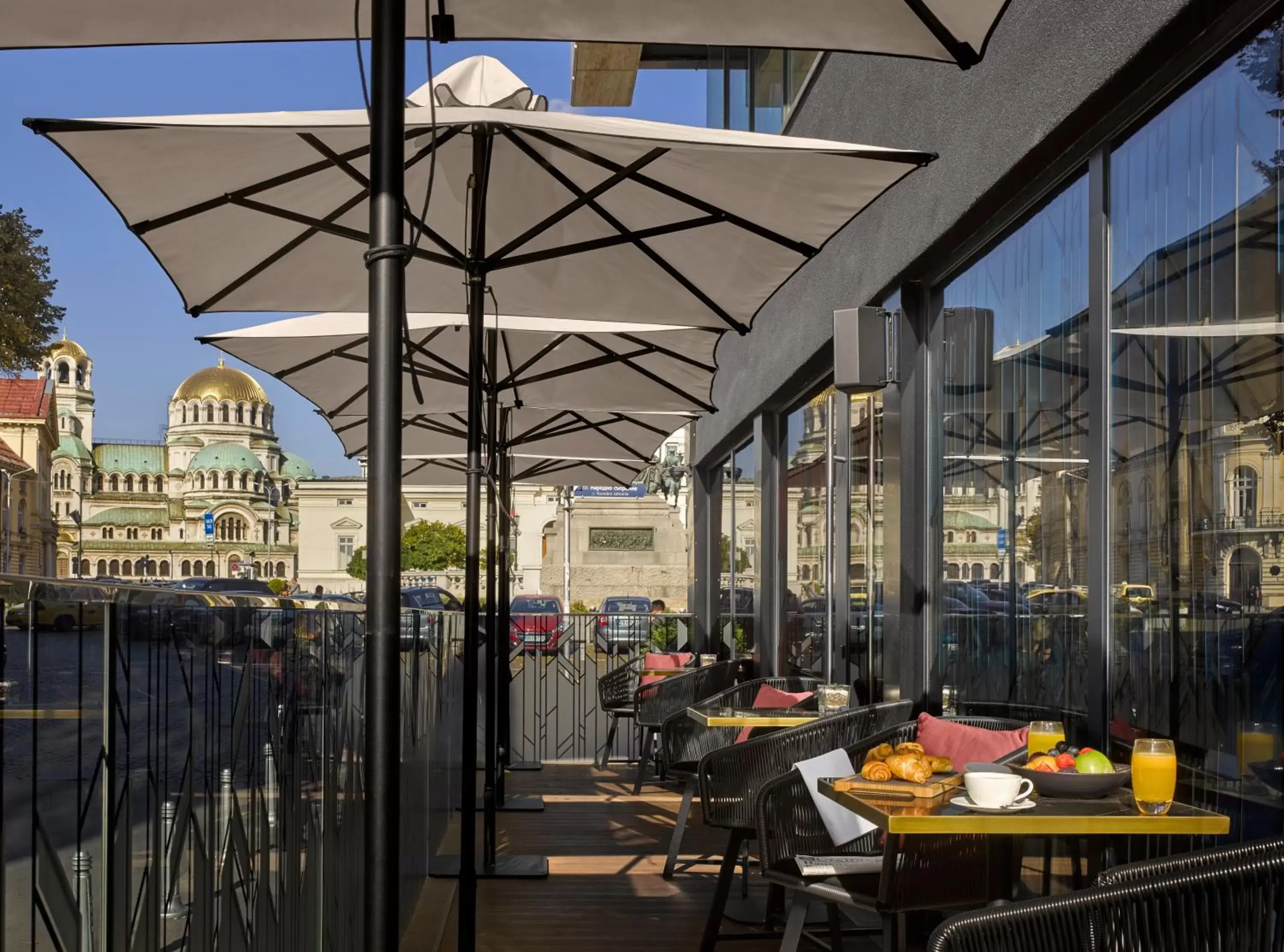 Restaurant/Places to Eat in InterContinental Sofia, an IHG Hotel