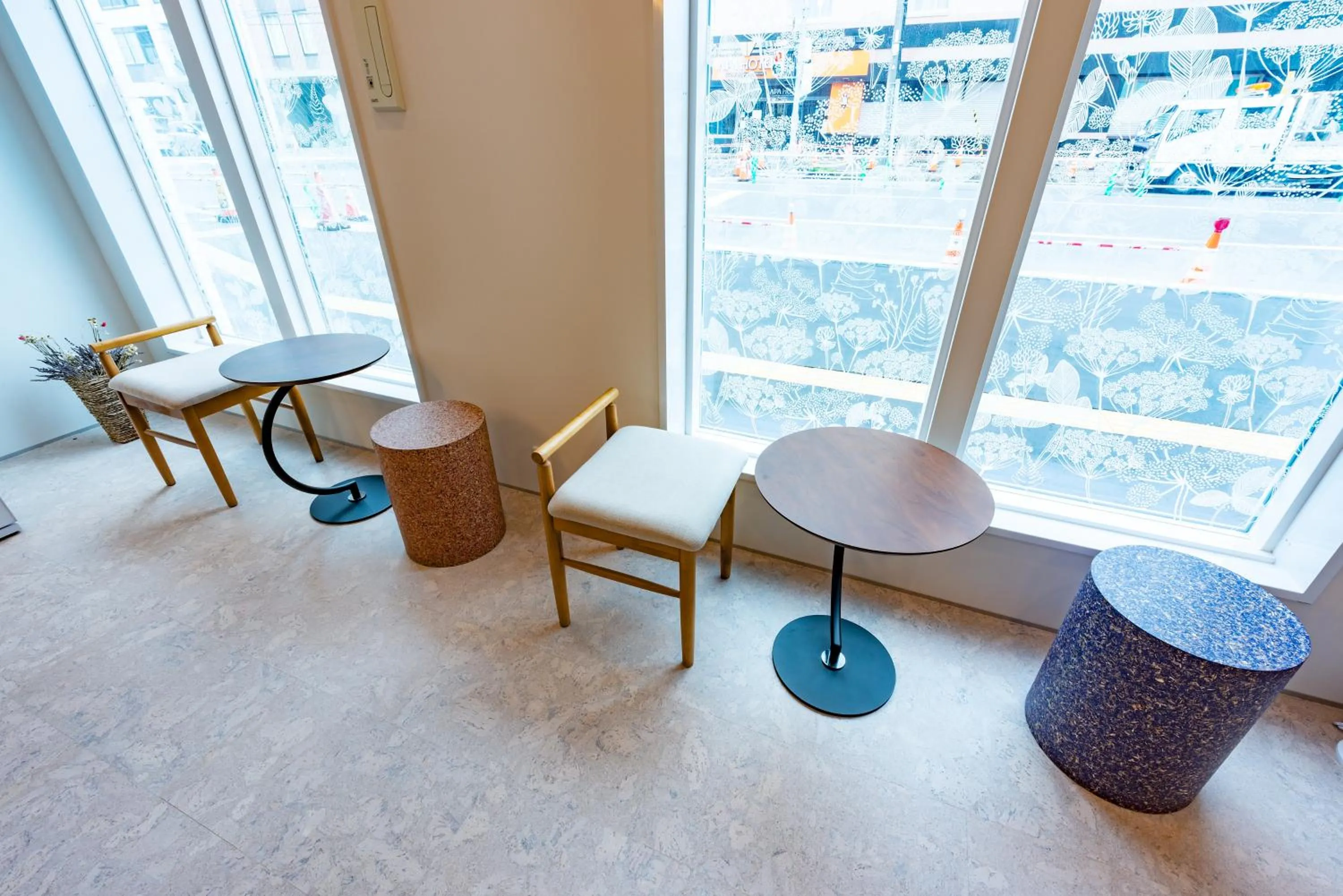 Communal lounge/ TV room in plat hostel keikyu sapporo sky