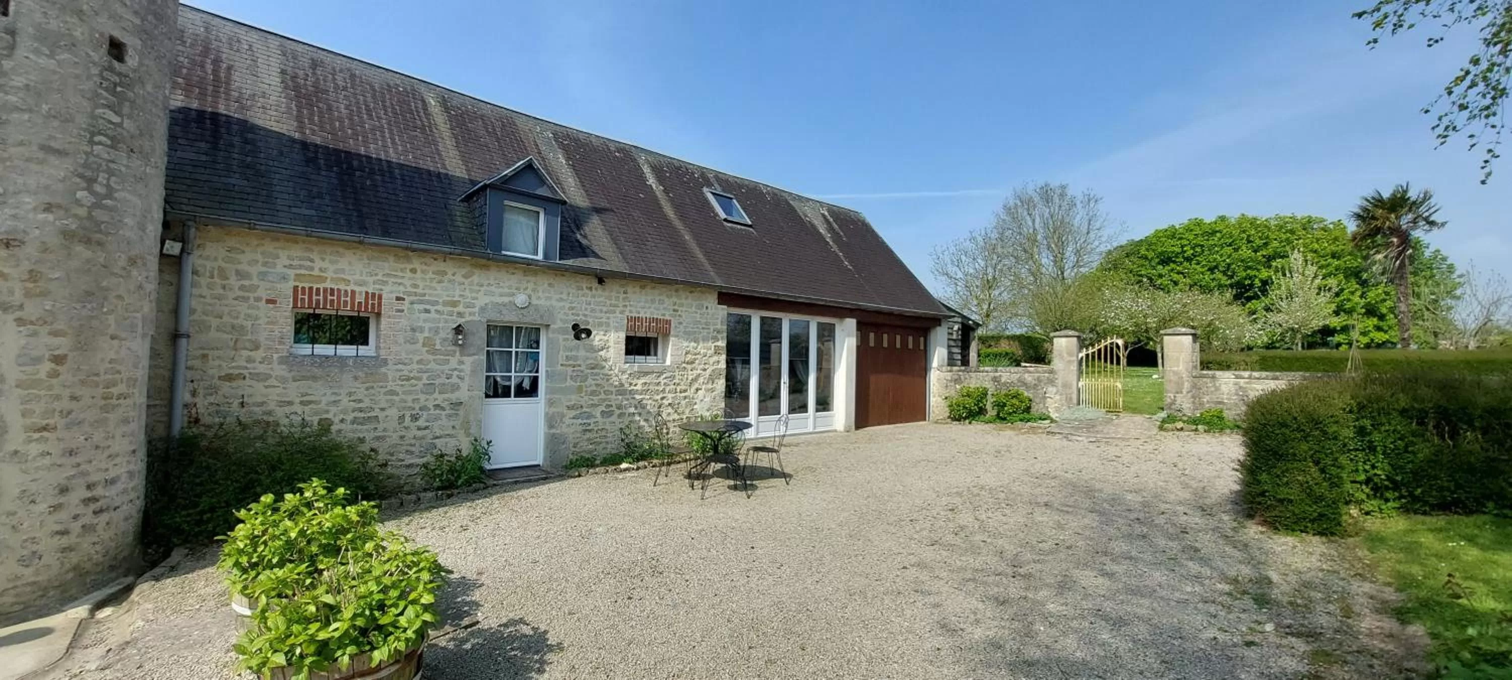 Facade/entrance, Property Building in Manoir de Turqueville les Quatre Etoiles