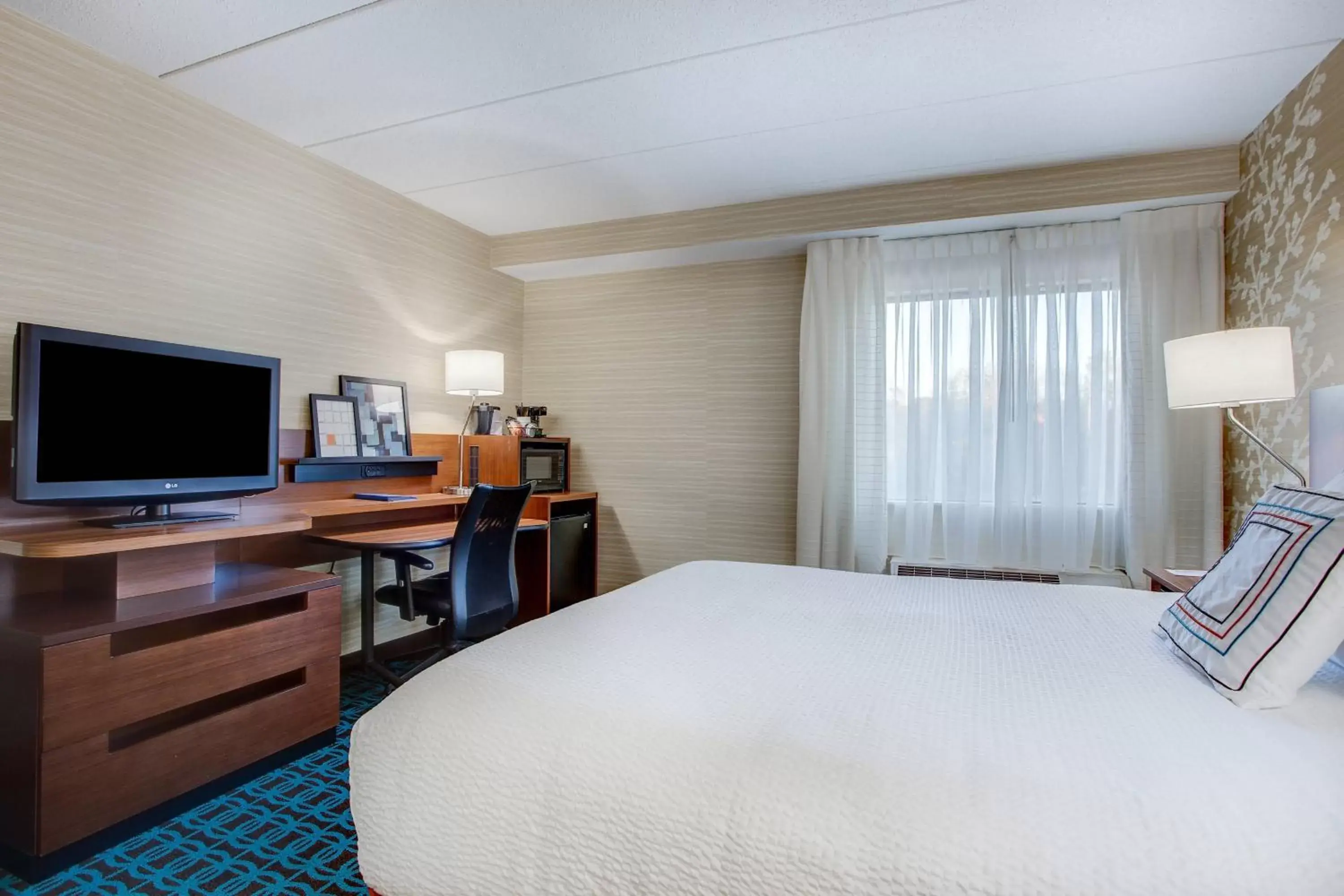 Photo of the whole room, Bed in Fairfield Inn Portsmouth Seacoast