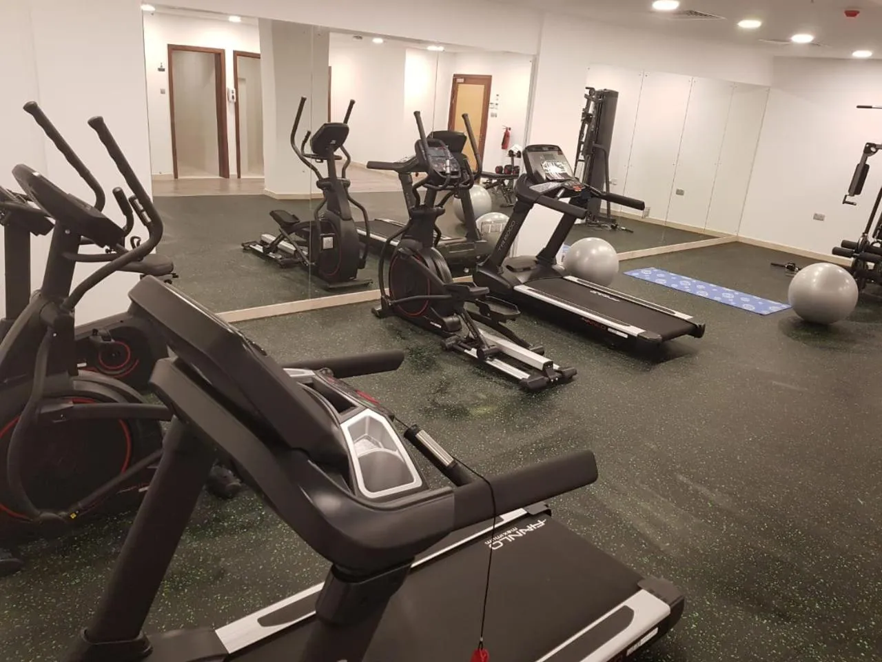 Fitness centre/facilities in Muscat Gate Hotel