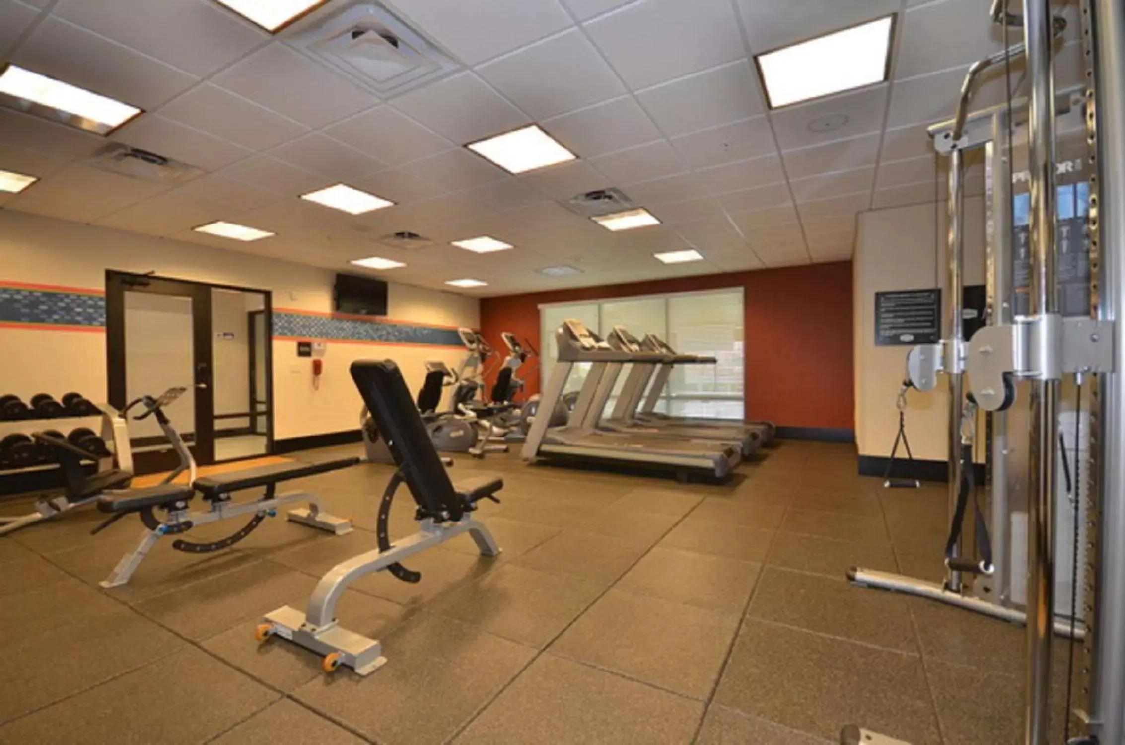 Fitness centre/facilities, Fitness Center/Facilities in Hampton Inn and Suites Tulsa/Catoosa