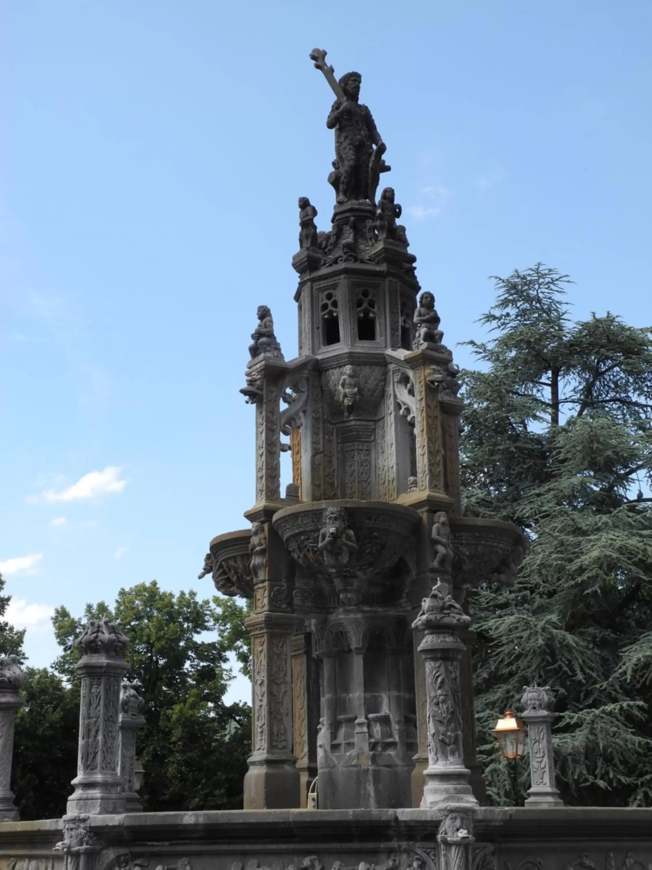 Nearby Landmark in Apparthotel Privilodges Carré de Jaude