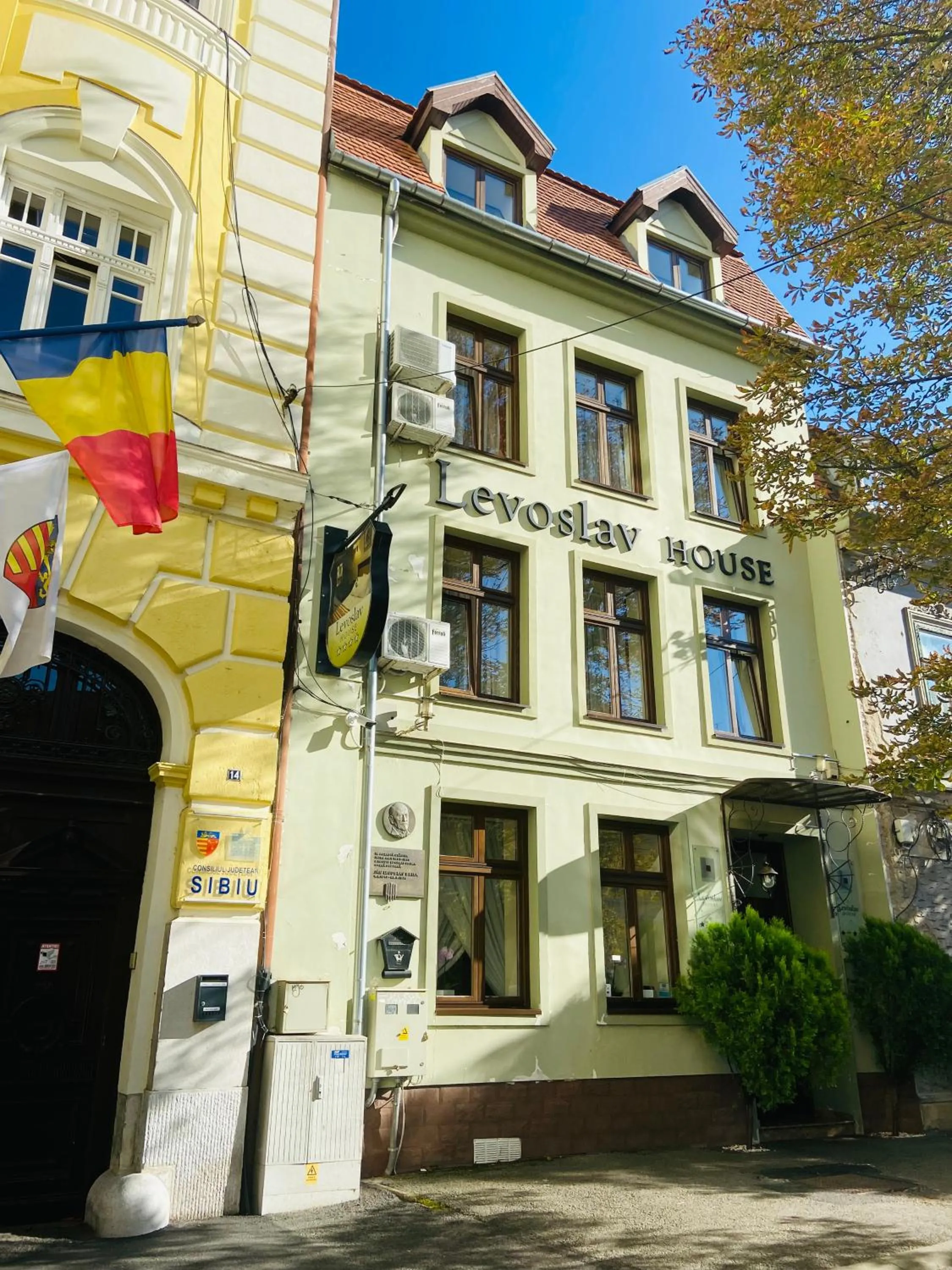 Property building in Villa & Restaurant Levoslav House