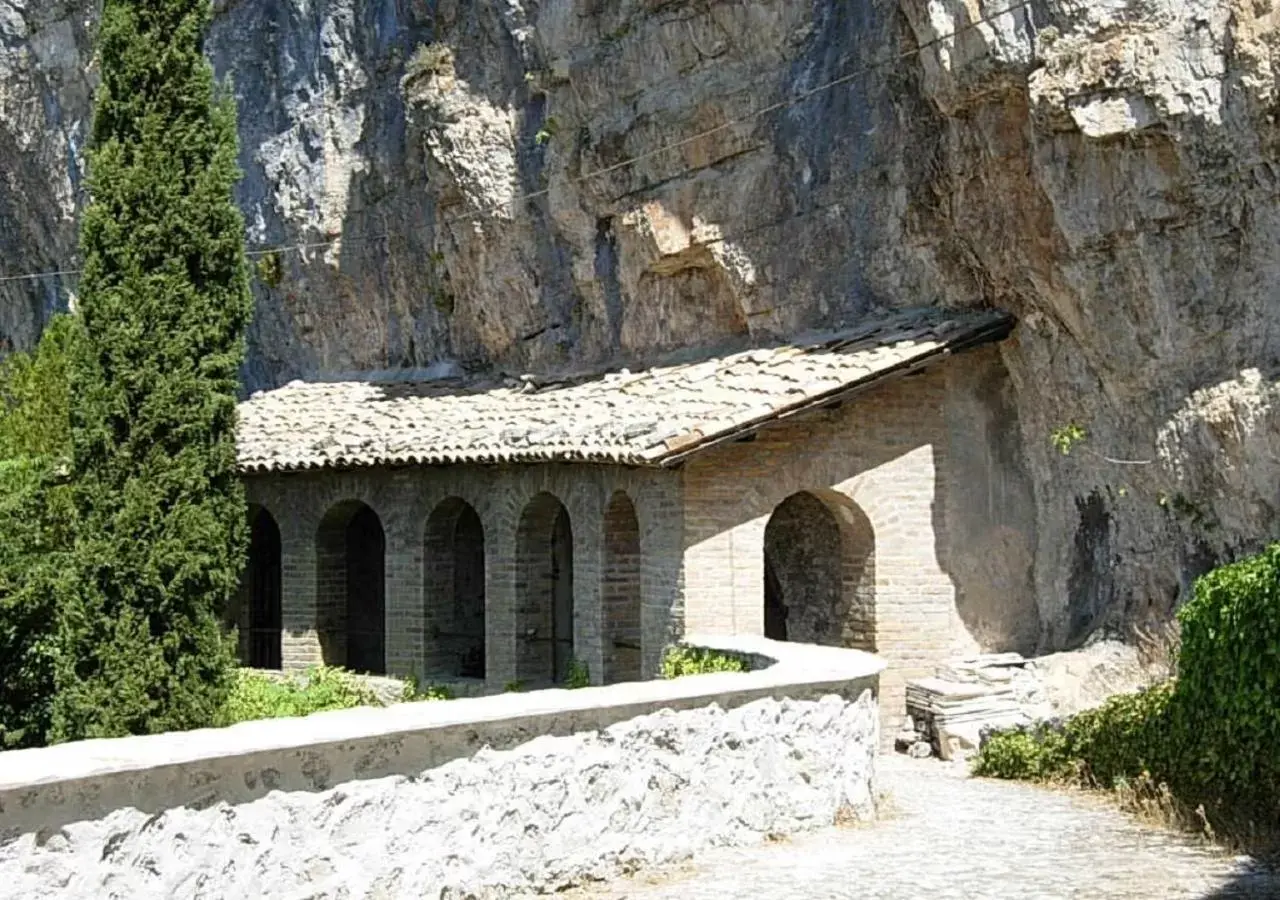 Nearby landmark, Property Building in L' Esploratore