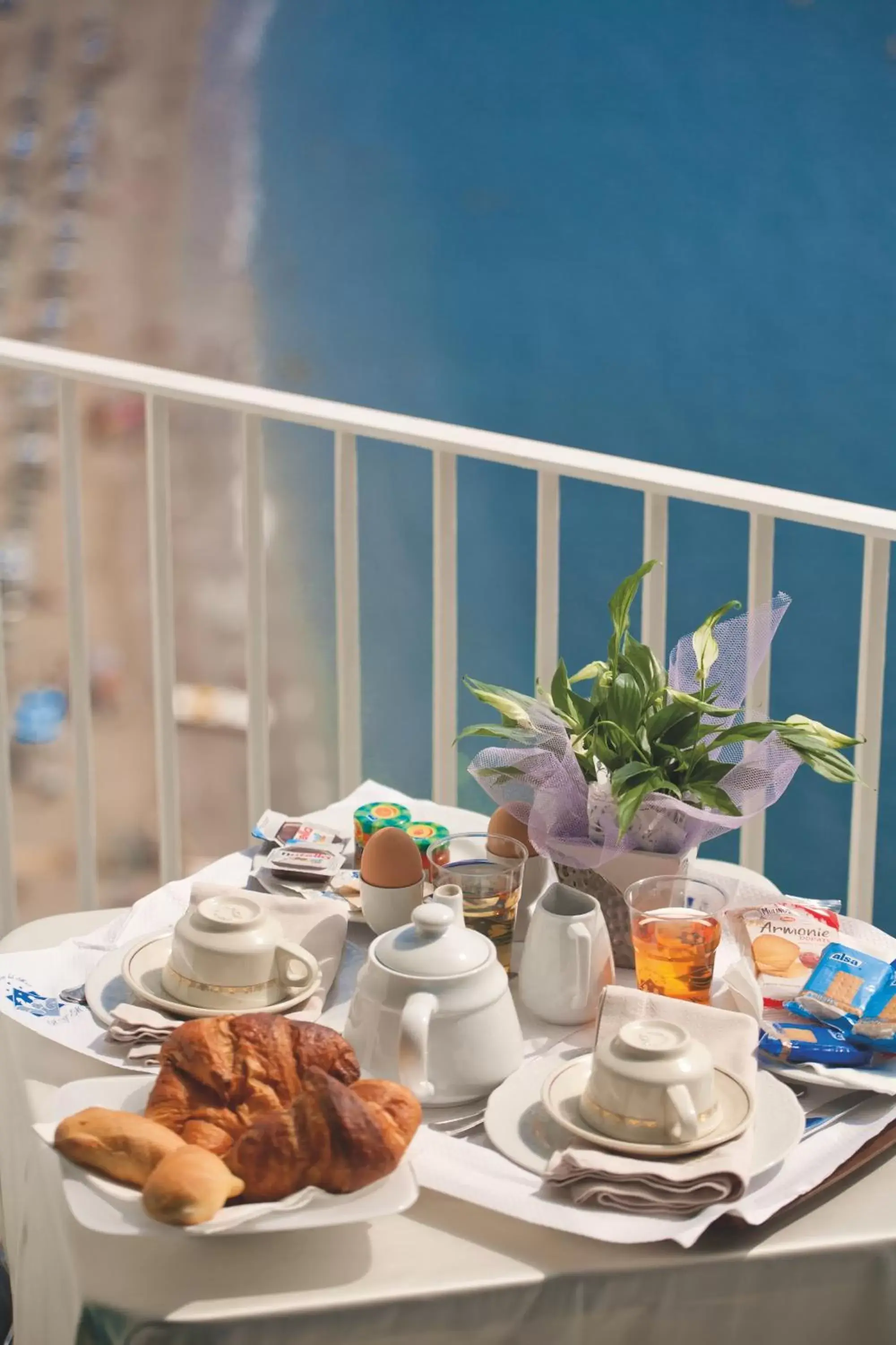 Balcony/Terrace, Breakfast in Hotel Voce del Mare