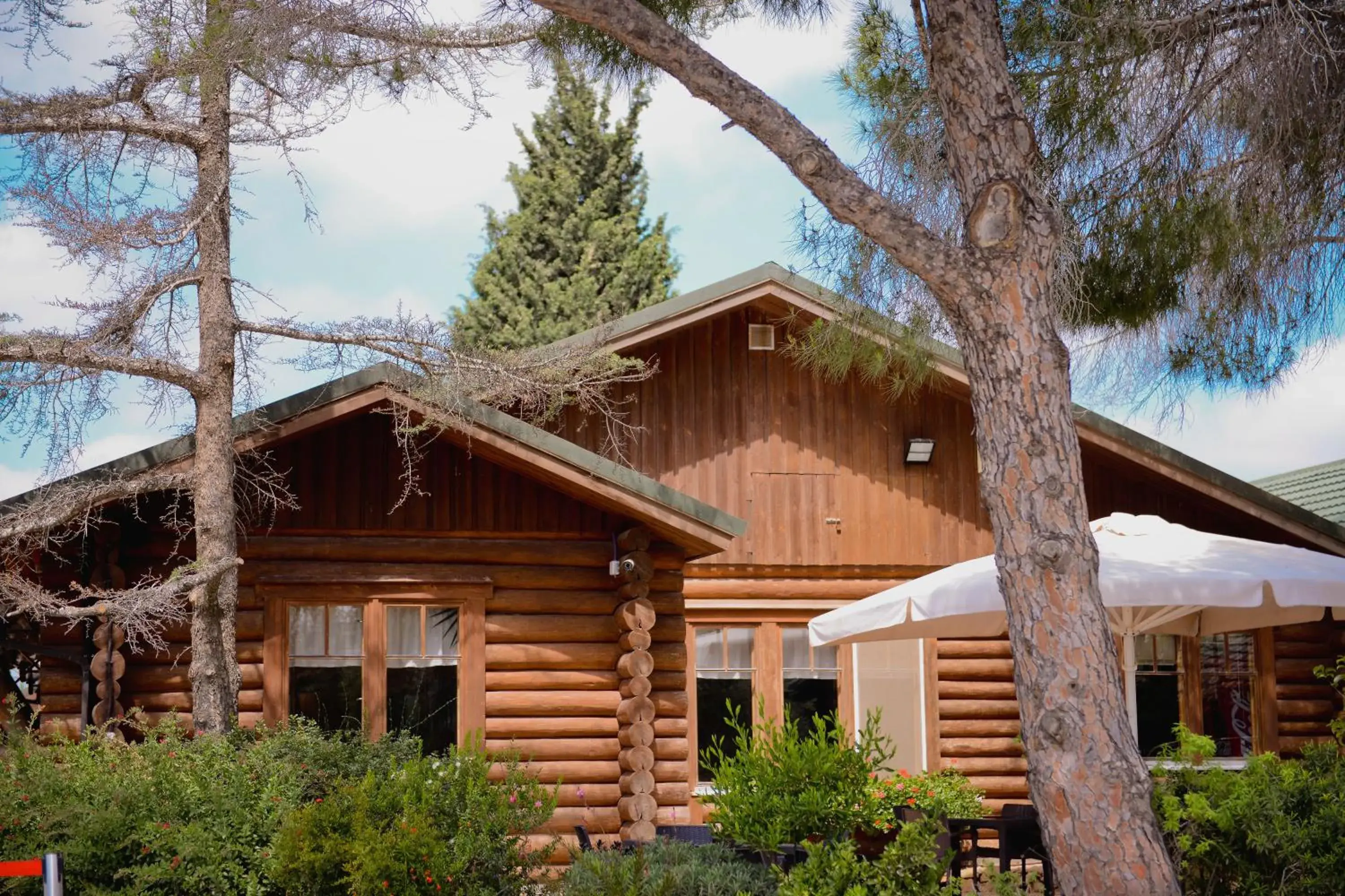 Logos hotel in Yad Hashmona Logos hotel in Yad Hashmona