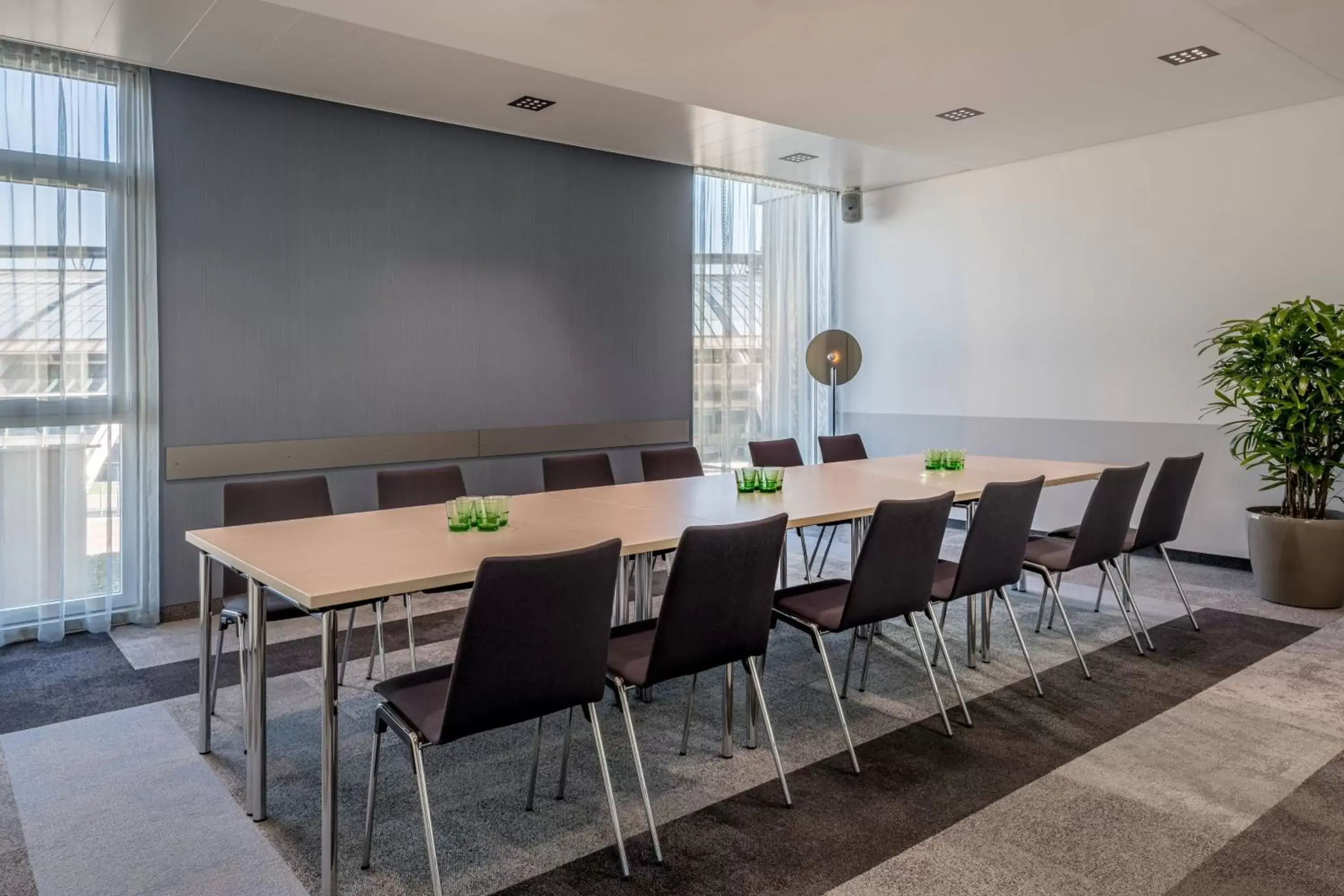 Meeting/conference room in Courtyard by Marriott Linz