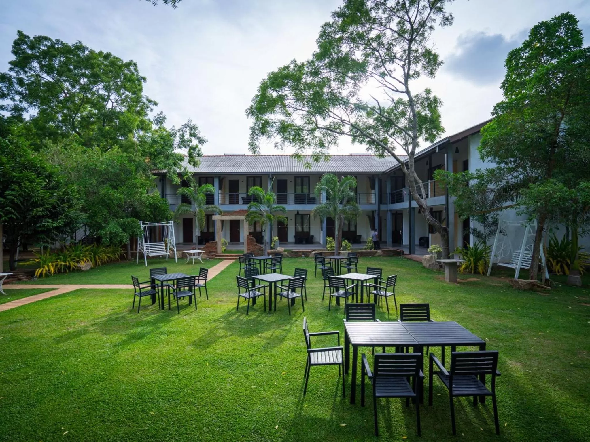 Garden in Hotel Alakamanda