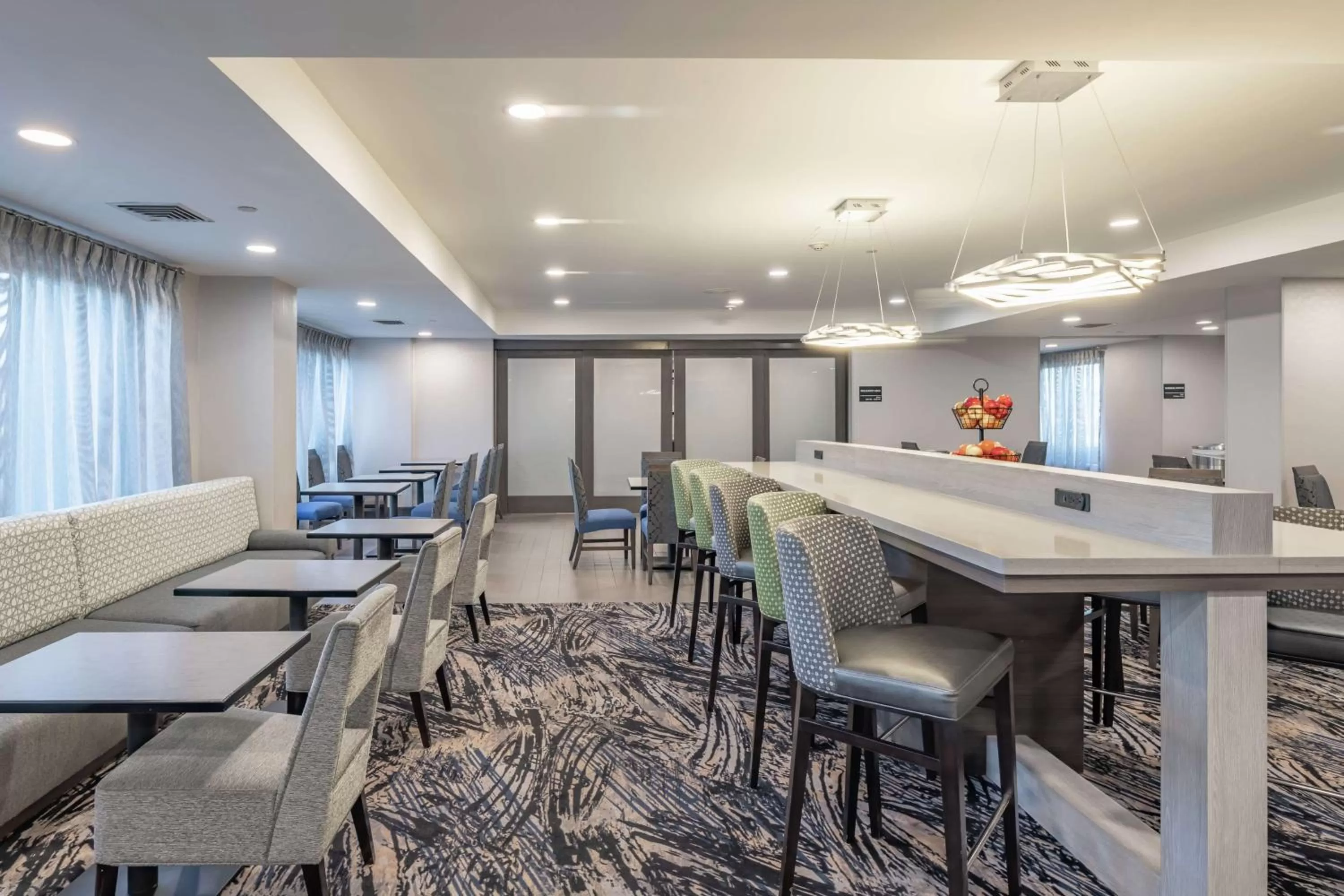 Lobby or reception in Hampton Inn Waco North