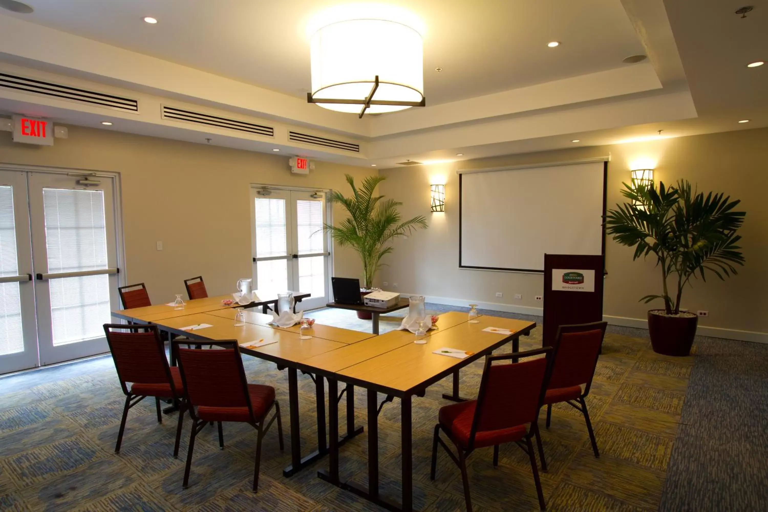 Business facilities in Courtyard by Marriott Bridgetown, Barbados