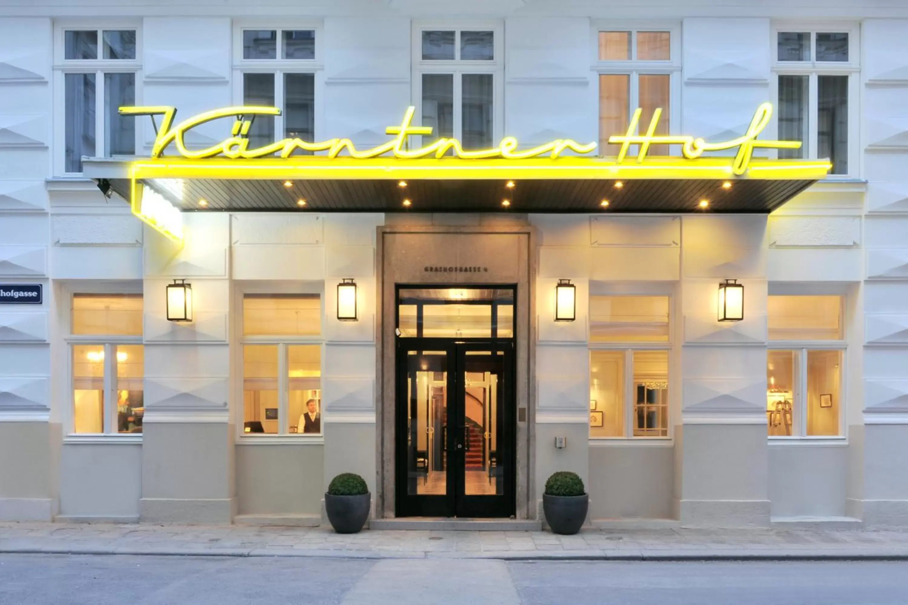 Facade/entrance in Hotel Kärntnerhof