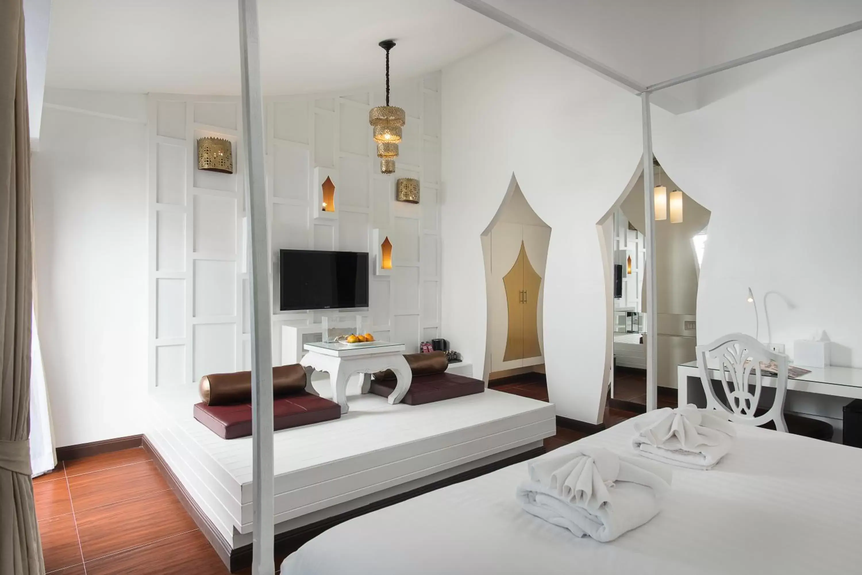 Bedroom, TV/Entertainment Center in Nimman Mai Design Hotel Chiang Mai - SHA Plus