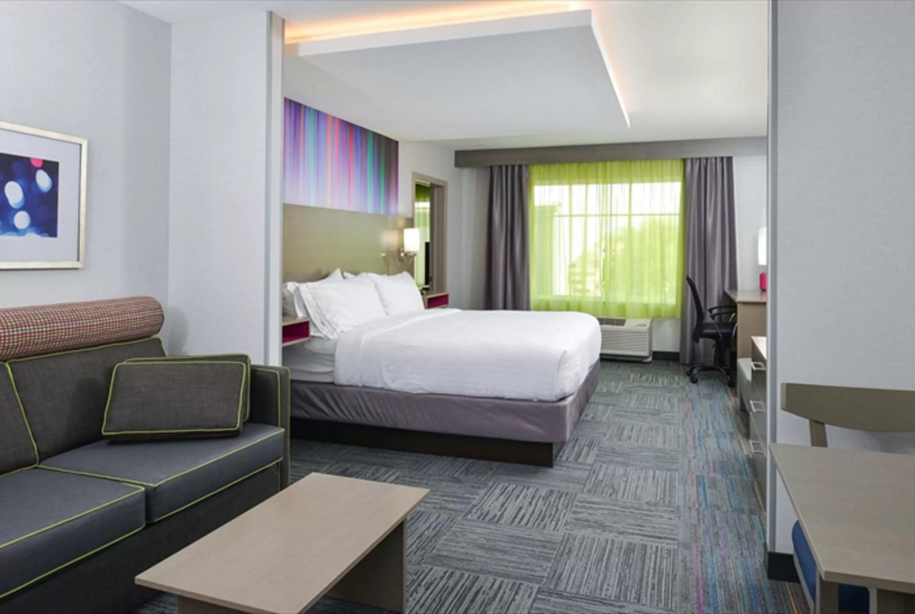 Photo of the whole room, Bed in Holiday Inn Express & Suites Shippensburg by IHG