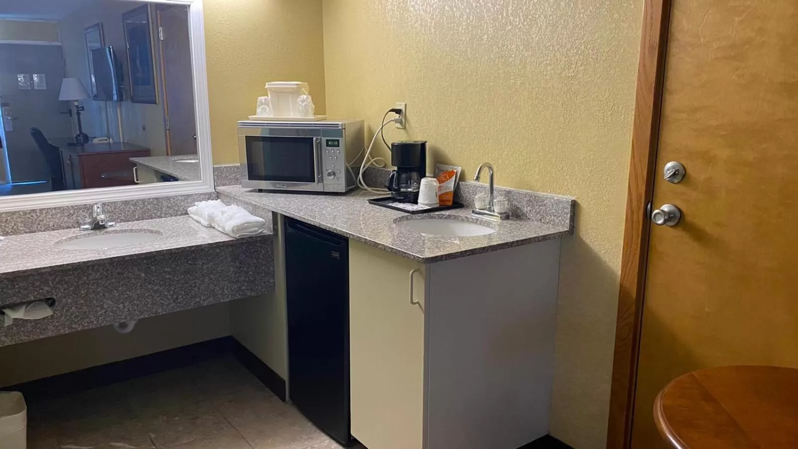 Ramada by Wyndham Rome - Verona