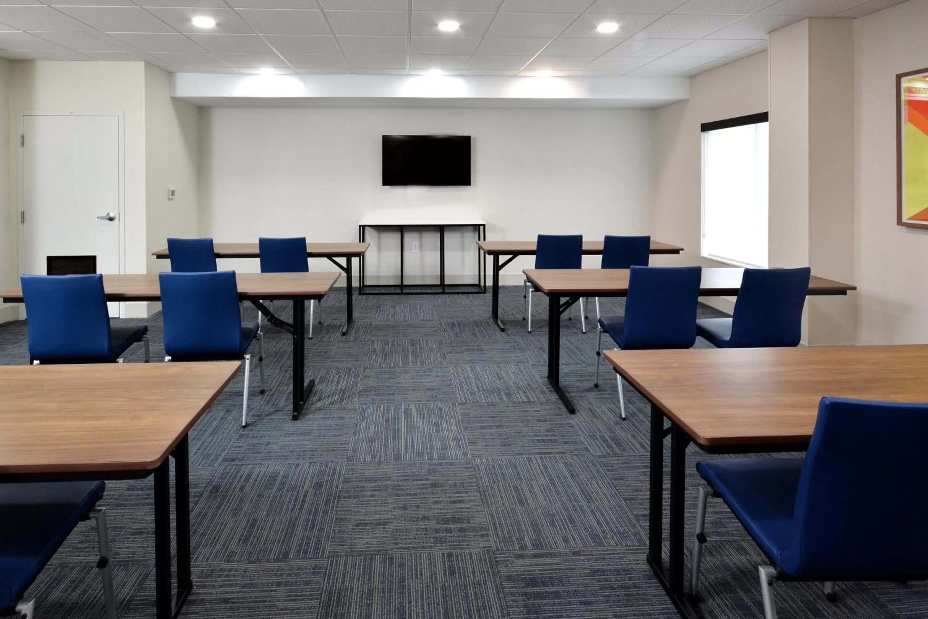 Meeting/conference room in Holiday Inn Express Richmond I-64 Short Pump Area by IHG