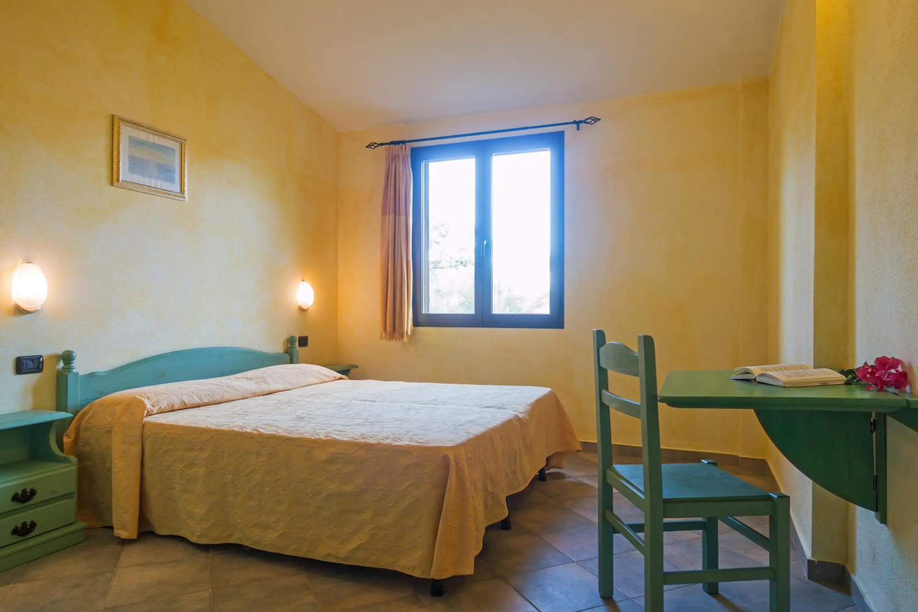 Bedroom, Room Photo in Albergo Residenziale Gli Ontani