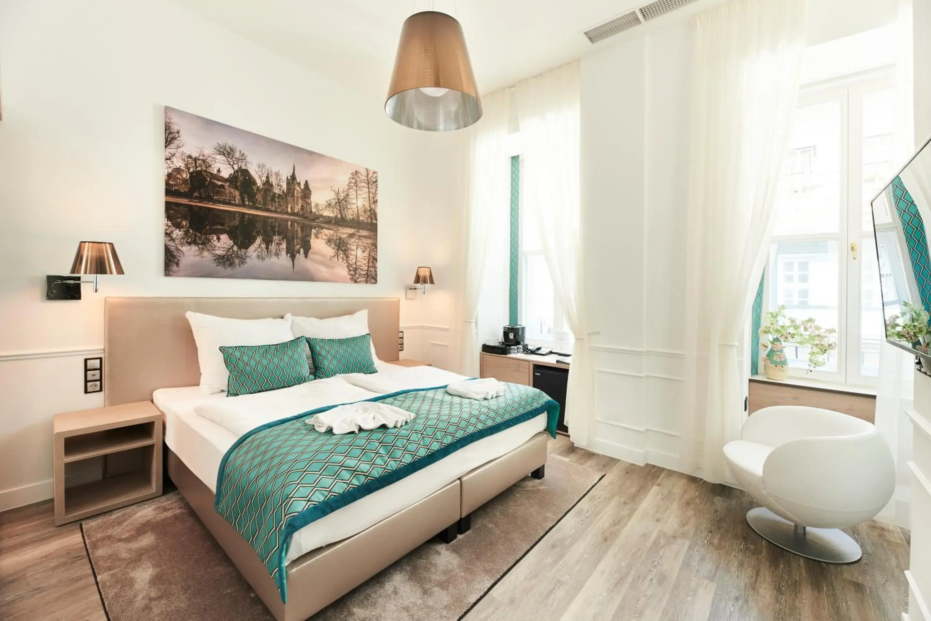 Photo of the whole room, Bed in Boutique Residence Budapest