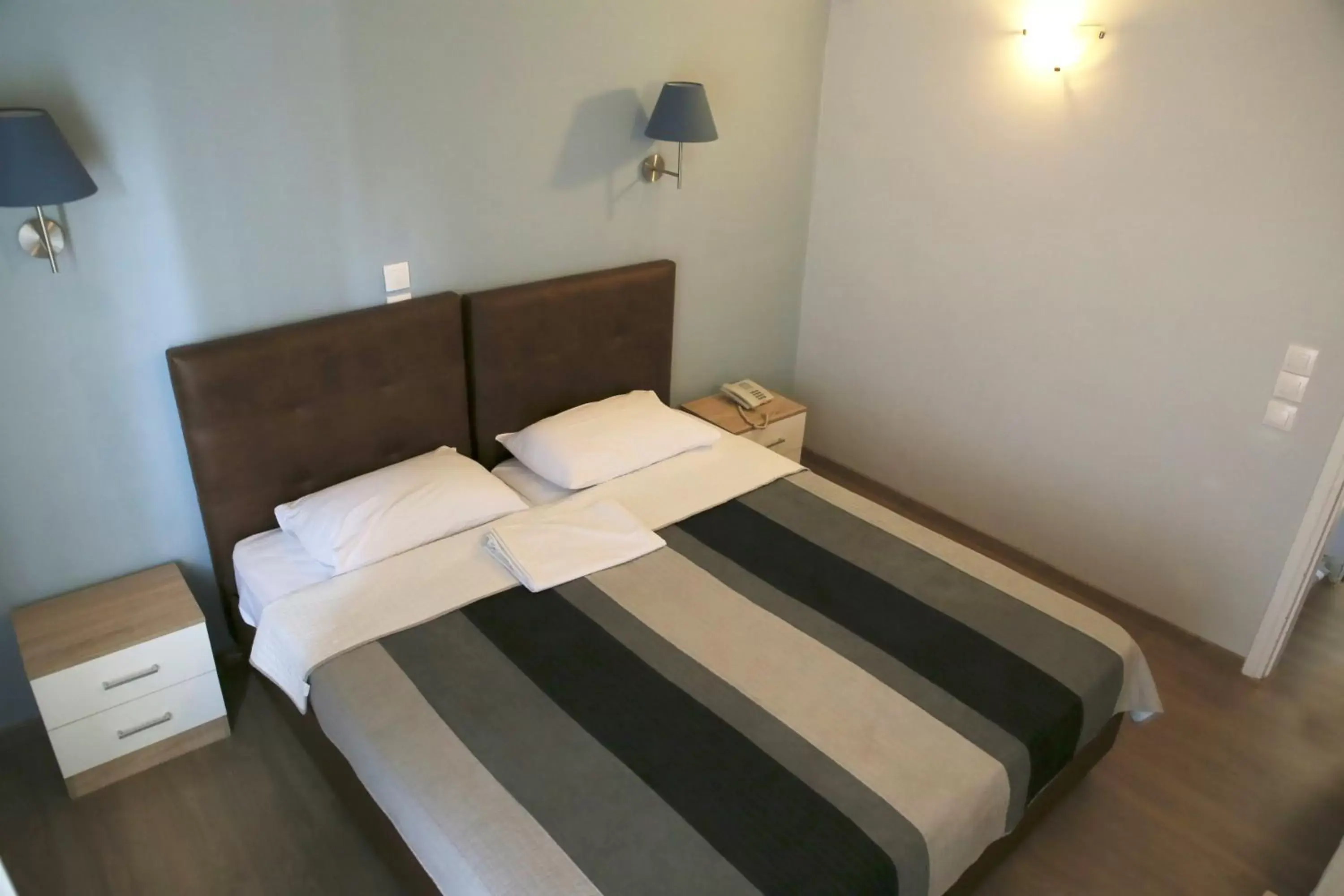 Bed in Hotel Anesi