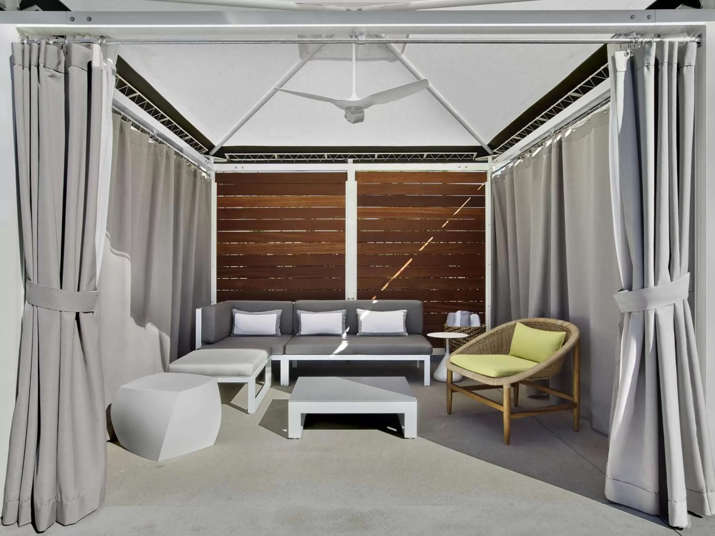 Property building, Seating Area in Andaz Scottsdale Resort & Bungalows