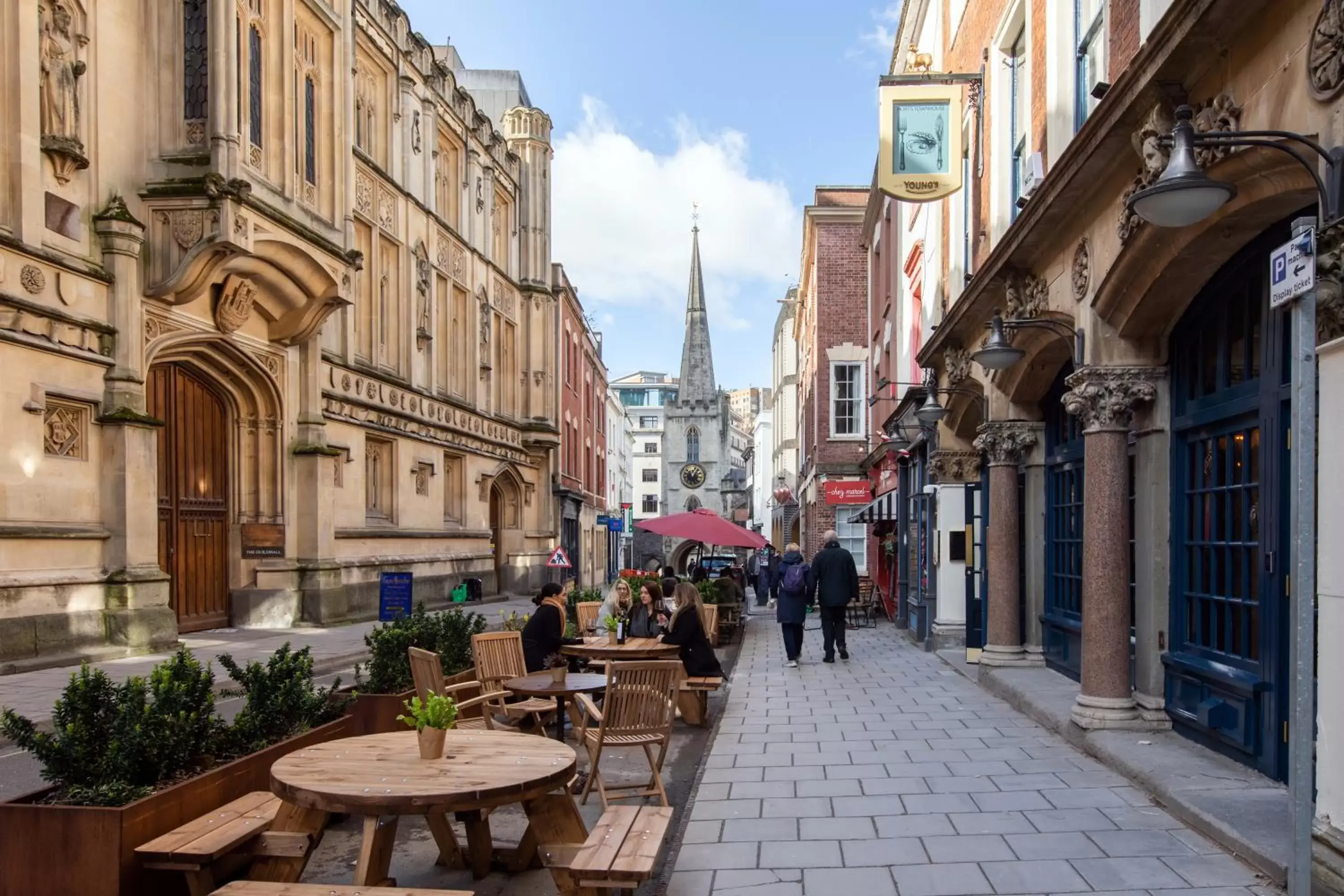 Property building in Hort's Townhouse