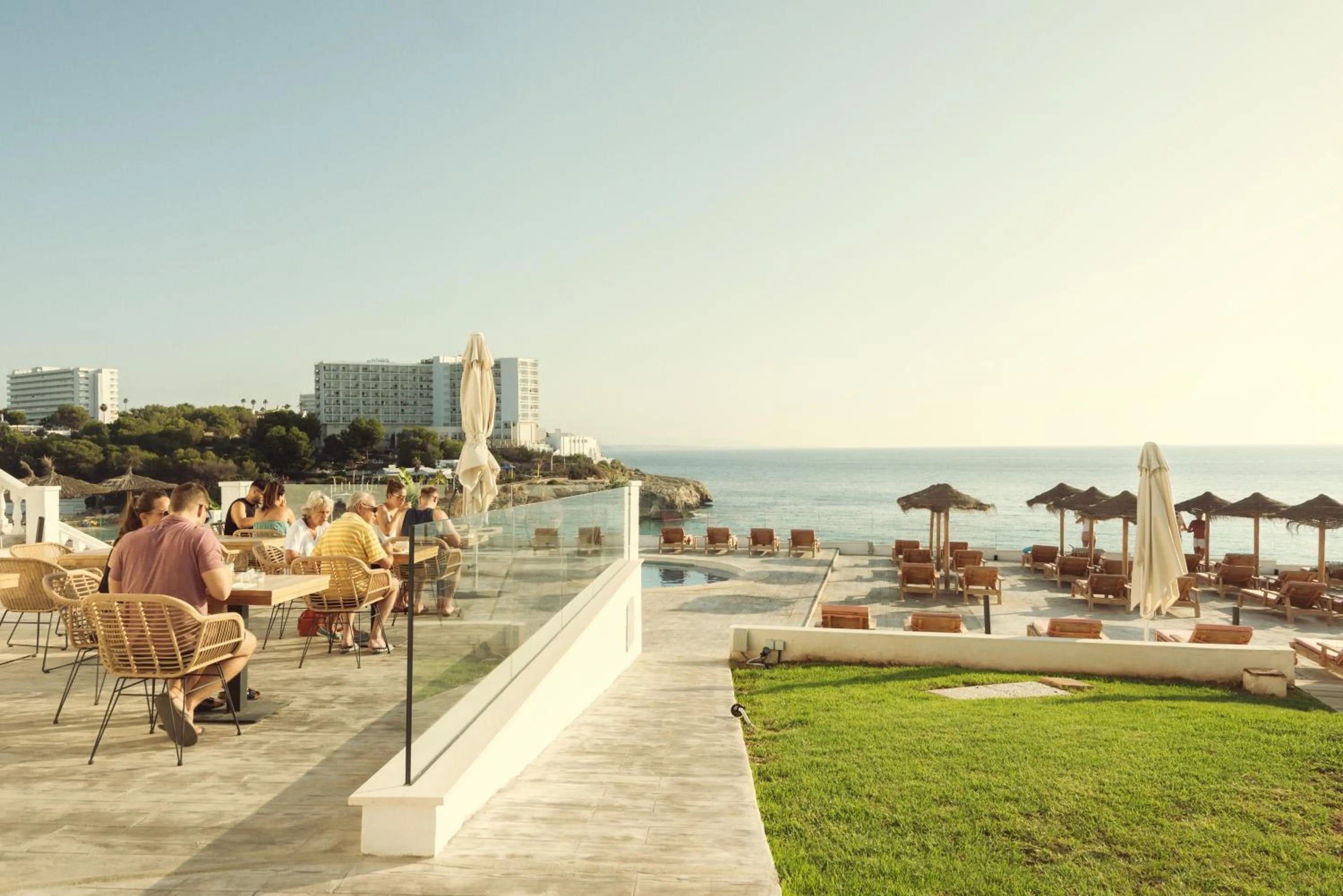 Food and drinks in ICON Valparaiso - Adults Only