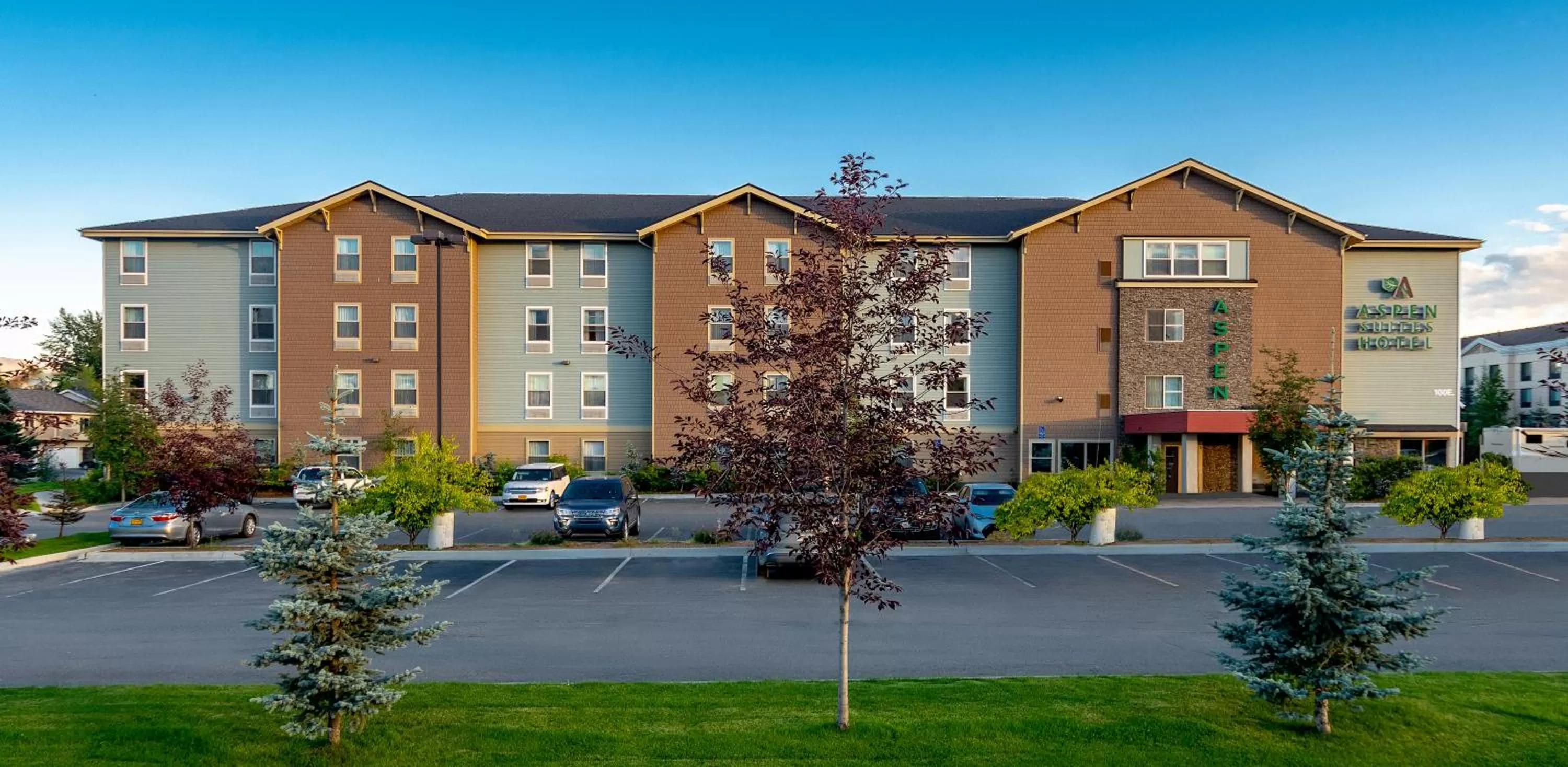 Property building in Aspen Suites Hotel Anchorage