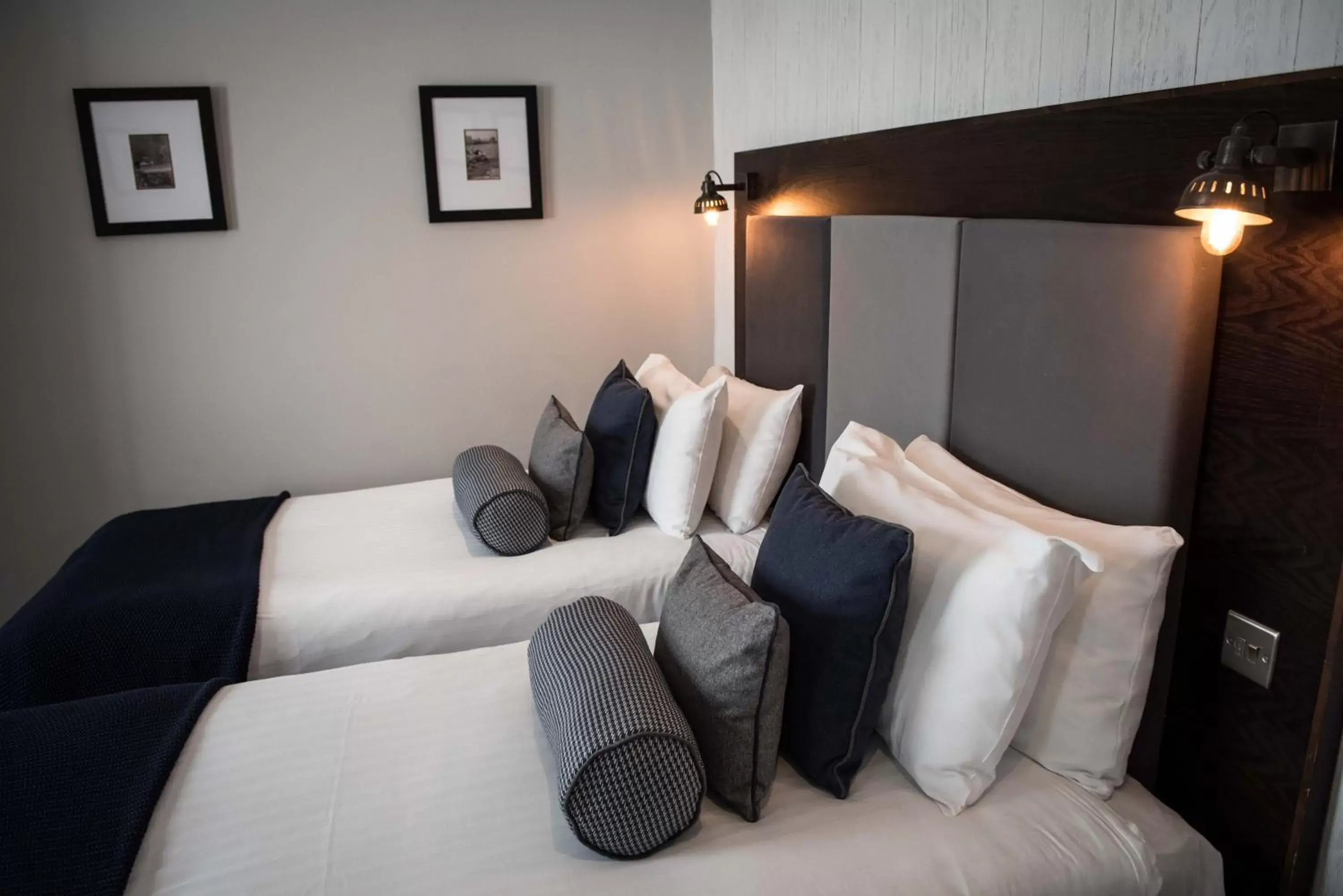 Bedroom, Bed in Roker Hotel BW Premier Collection