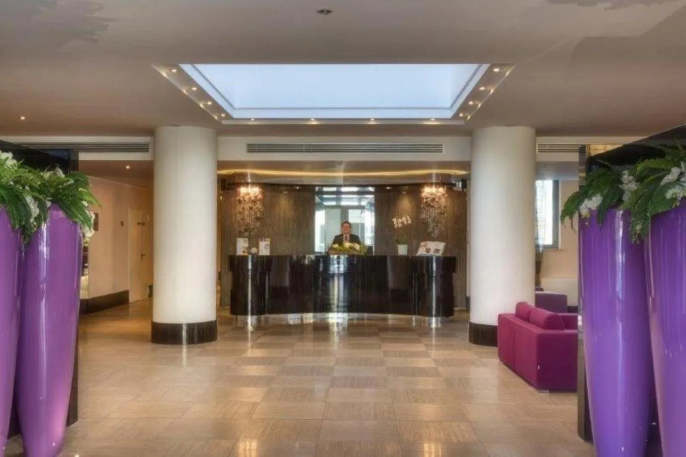 Lobby or reception in Quality Hotel Green Palace